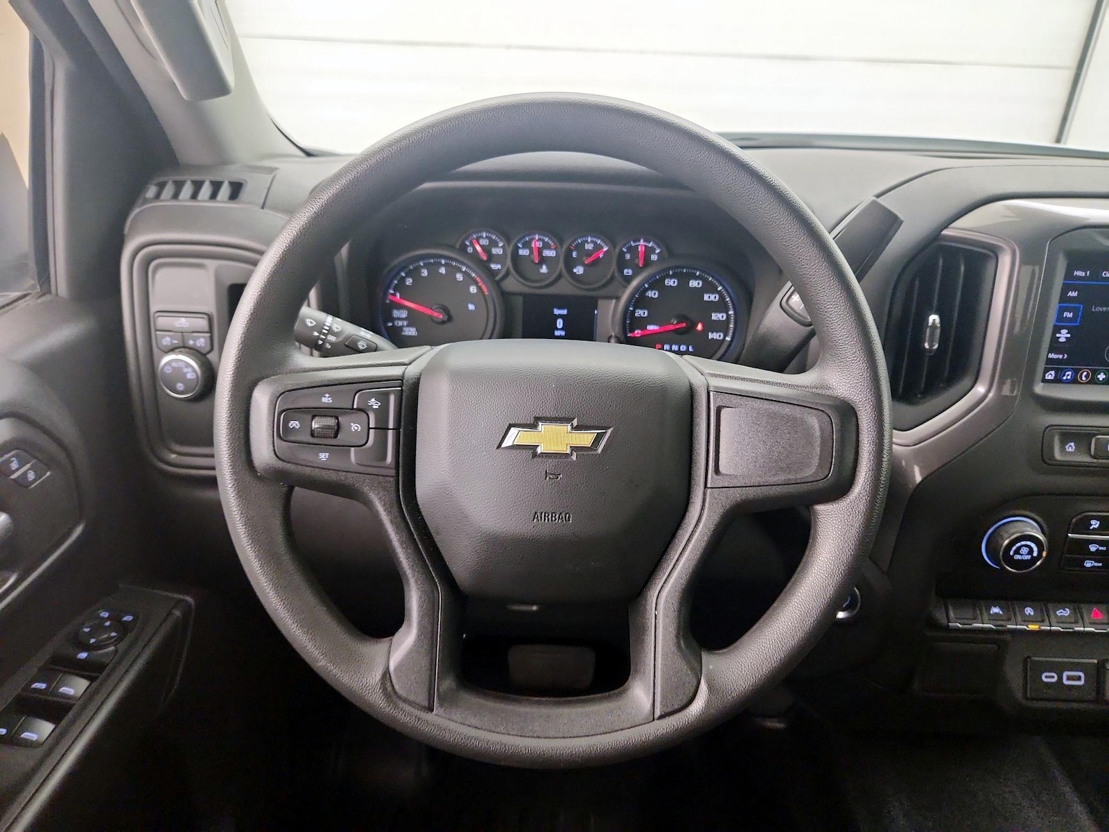 2025 Chevrolet Silverado 1500 Custom - Photo 11