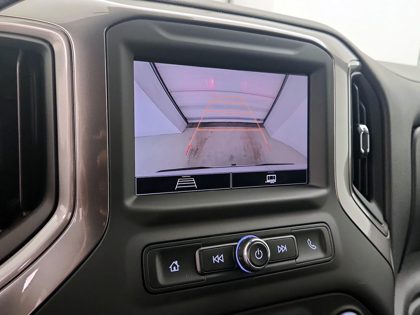 2025 Chevrolet Silverado 1500 Custom - Photo 15