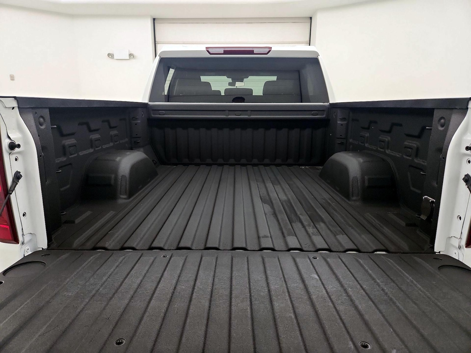 2025 Chevrolet Silverado 1500 Custom - Photo 21