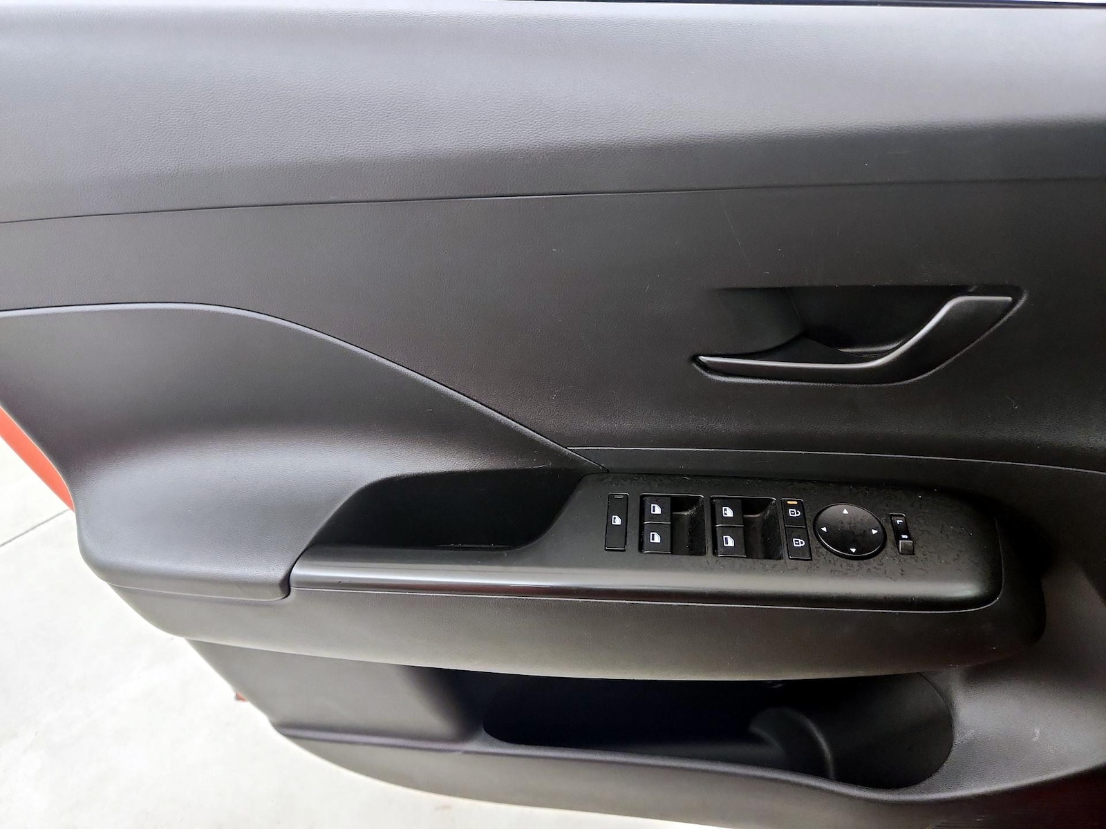 2024 Hyundai Kona SEL - Photo 13