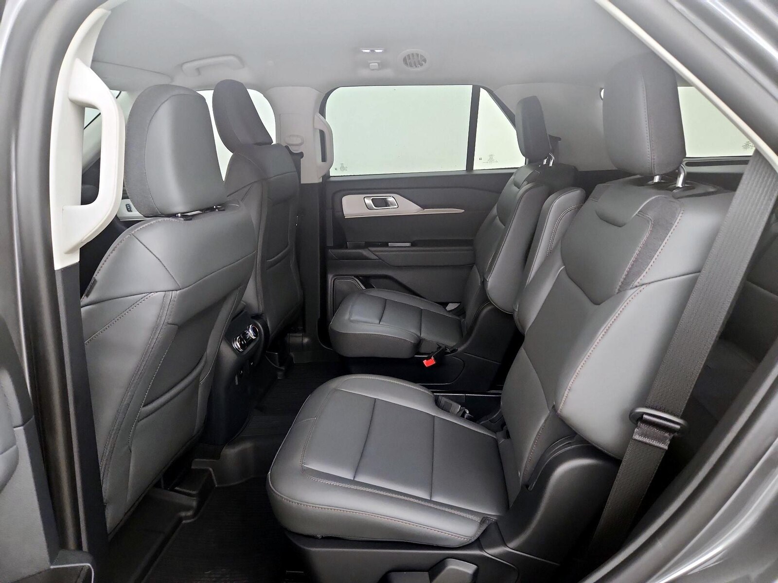 Rear Air Conditioning