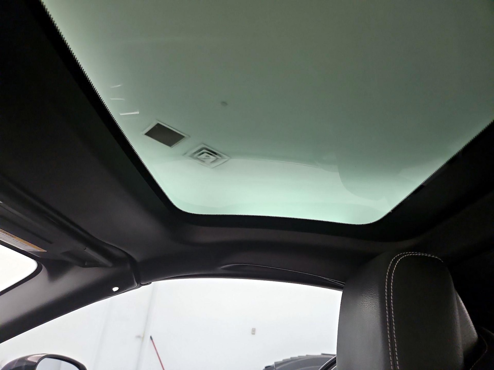 Skylight(s) & Overhead Airbags