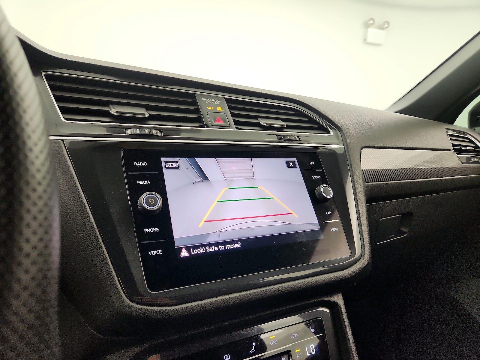 2023 Volkswagen Tiguan SE R-LINE BLACK - Photo 15