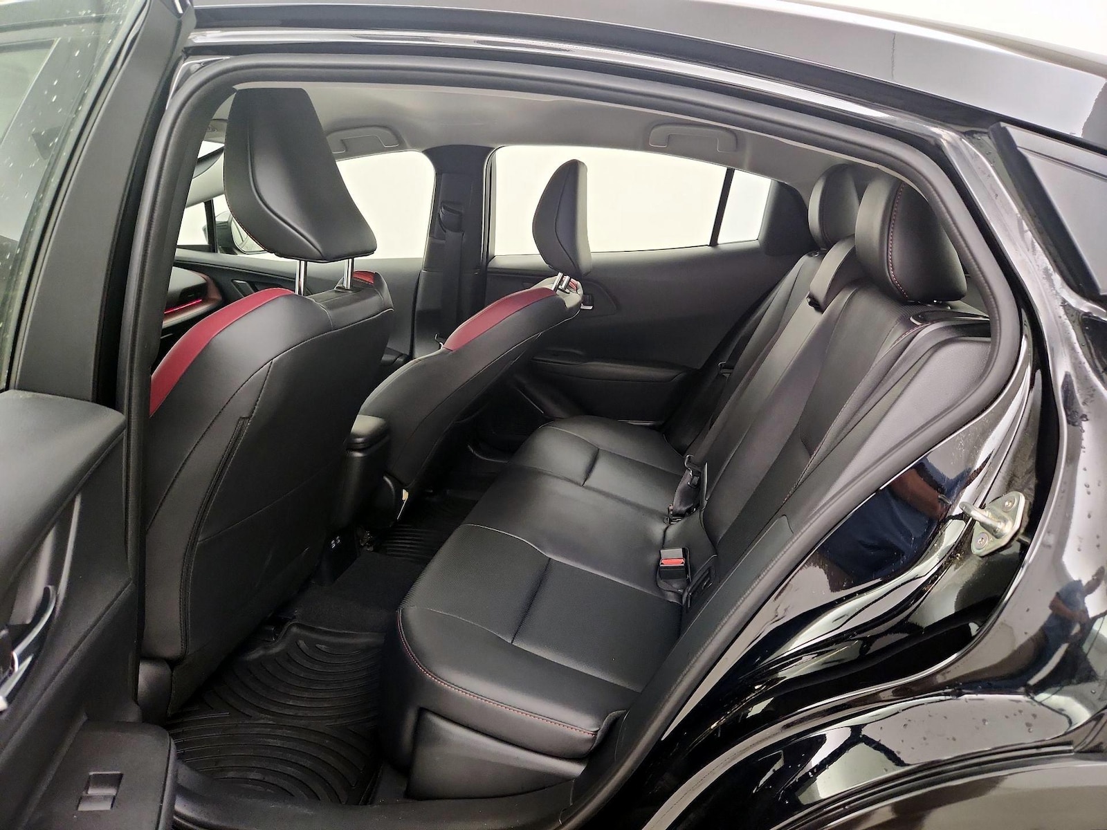 2026 Toyota Prius Plug-in Hybrid XSE - Photo 20