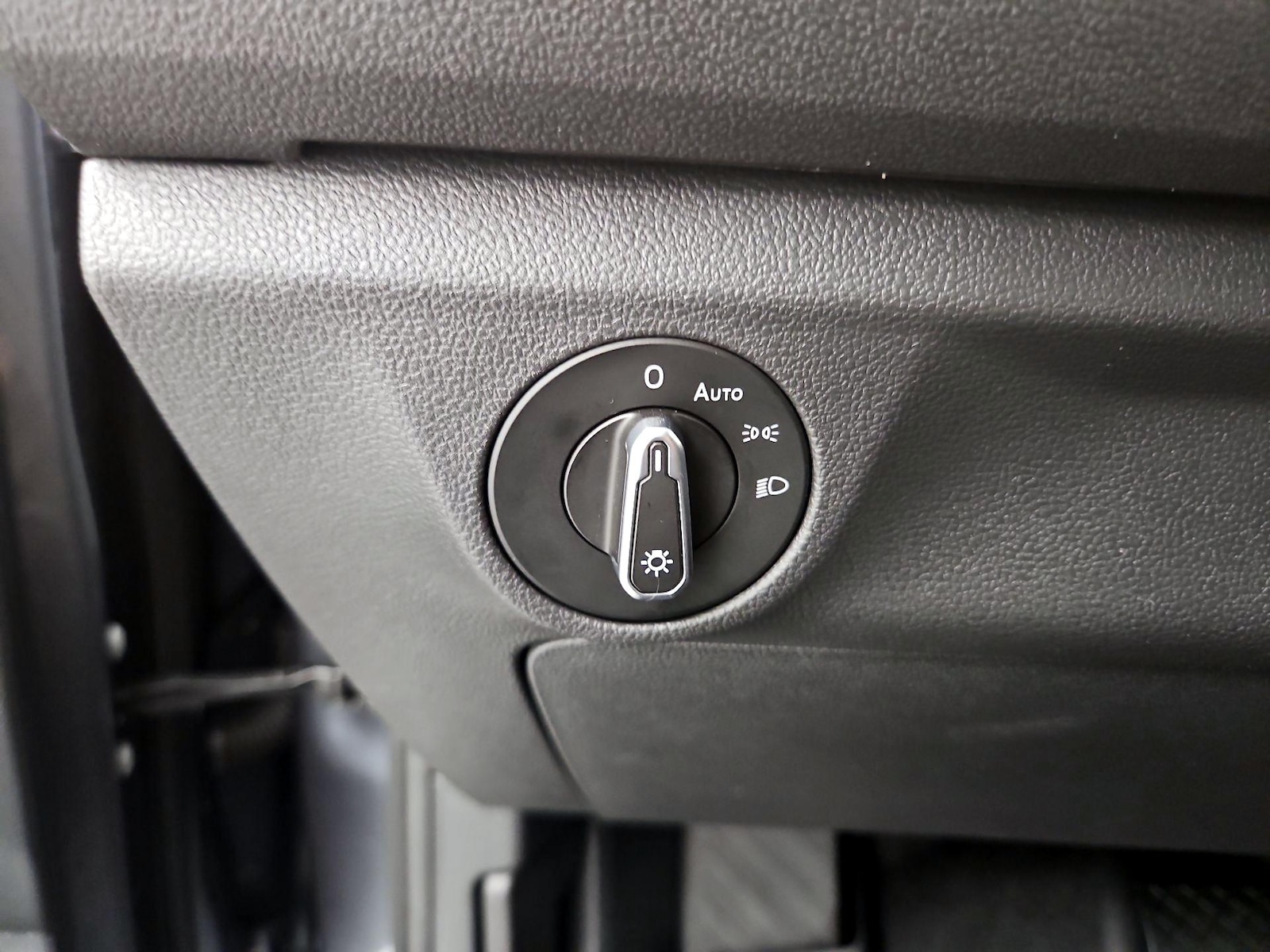 2023 Volkswagen Jetta SE - Photo 14