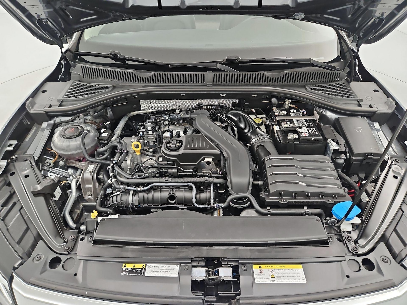 2023 Volkswagen Jetta SE - Photo 24