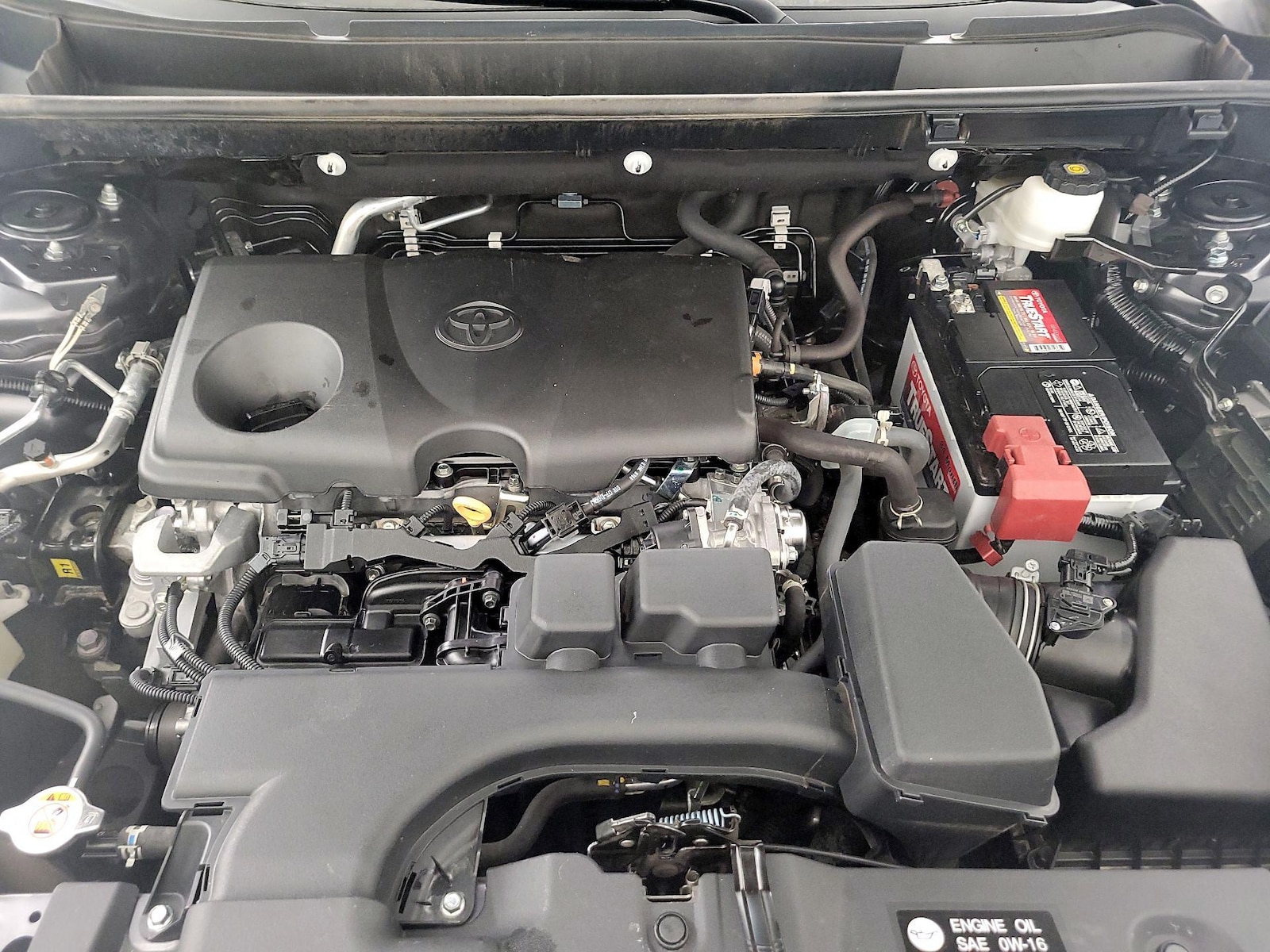 2024 Toyota RAV4 XLE - Photo 23