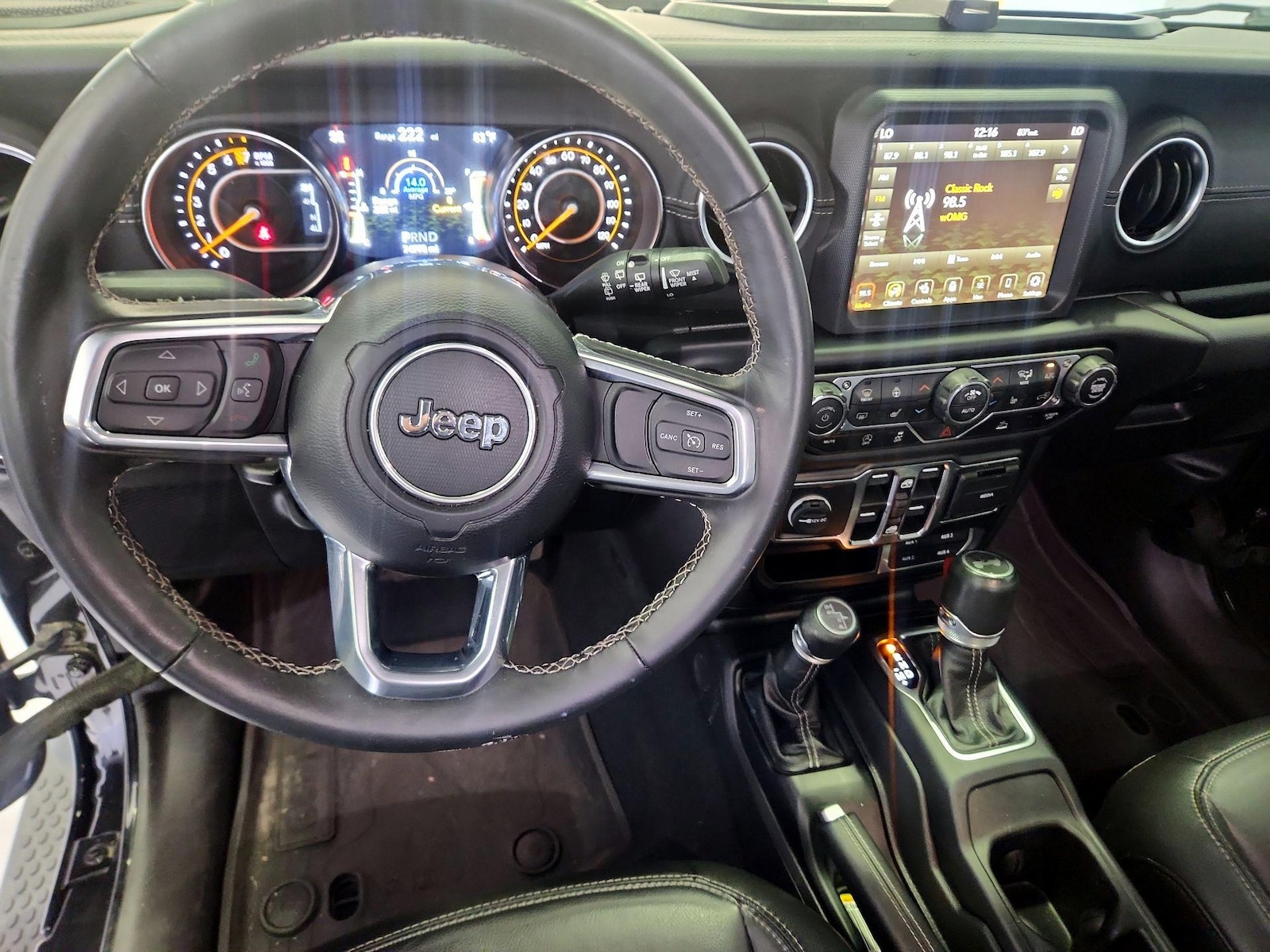 Apple CarPlay® & Android Auto™