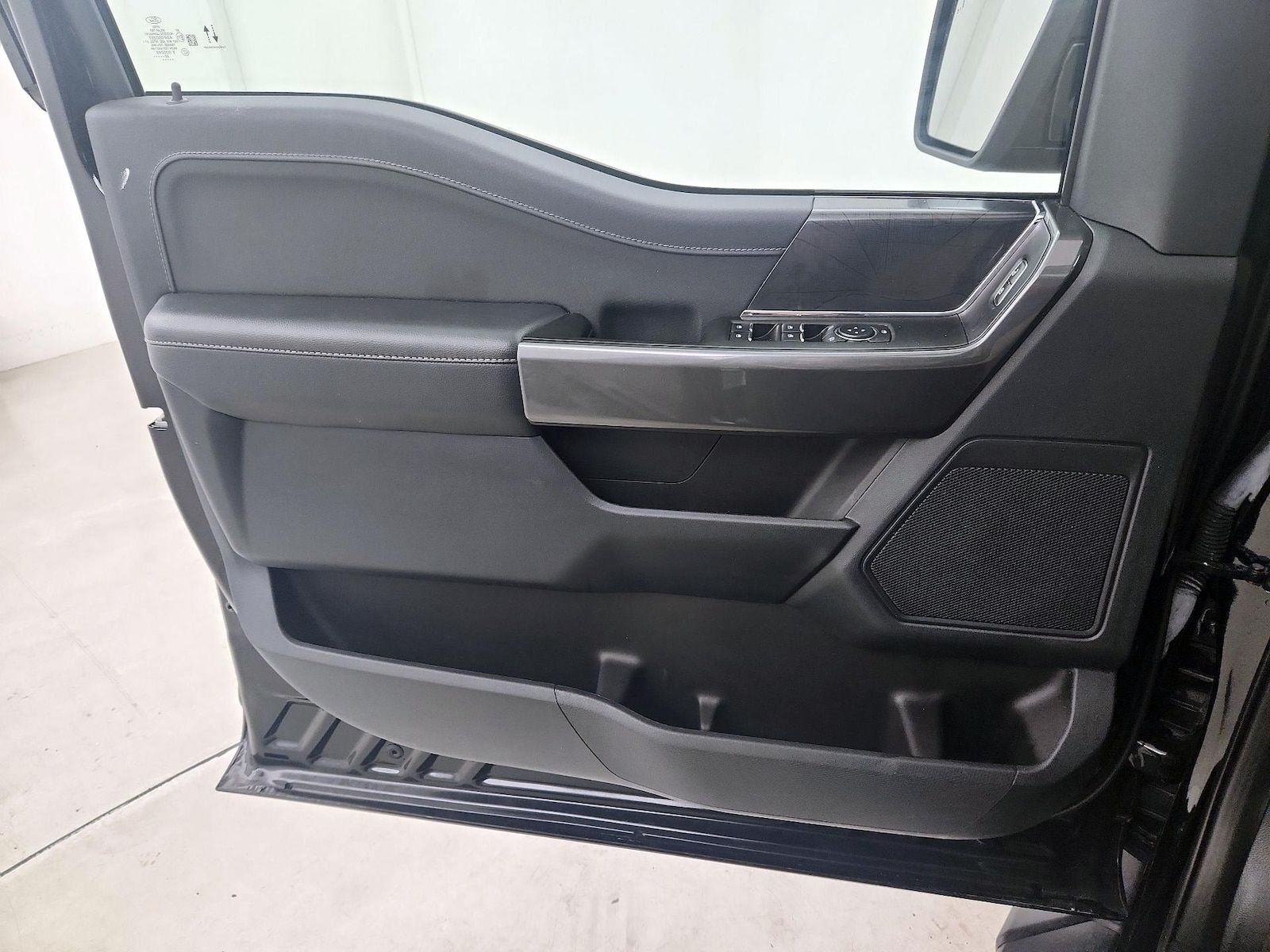 2022 Ford F-150 XLT - Photo 13