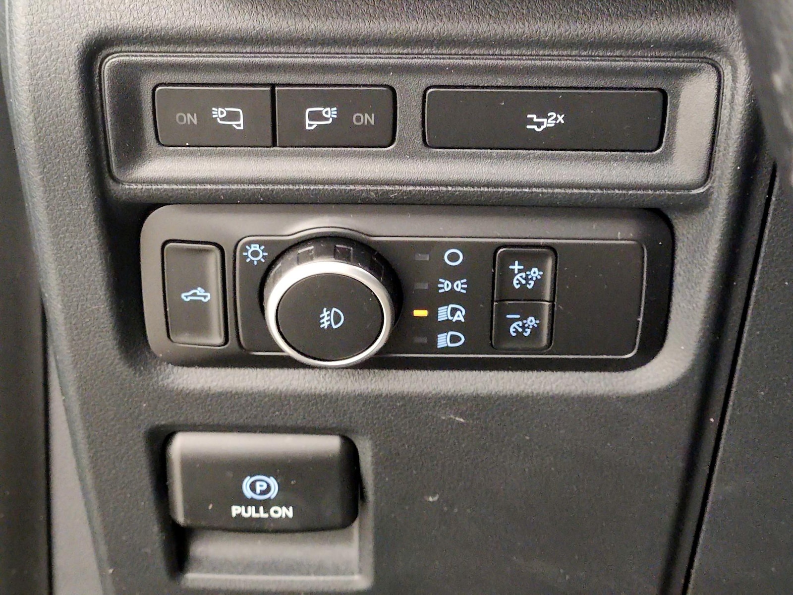 2022 Ford F-150 XLT - Photo 14