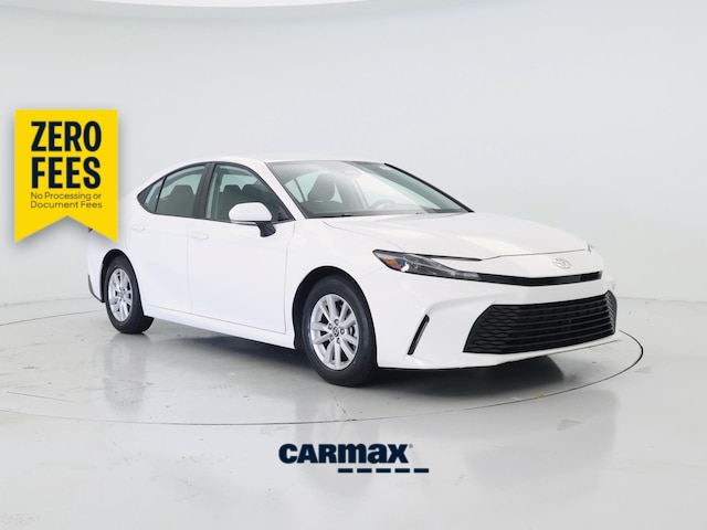 White 2025 Toyota Camry Sedan Front-Wheel Drive Automatic
