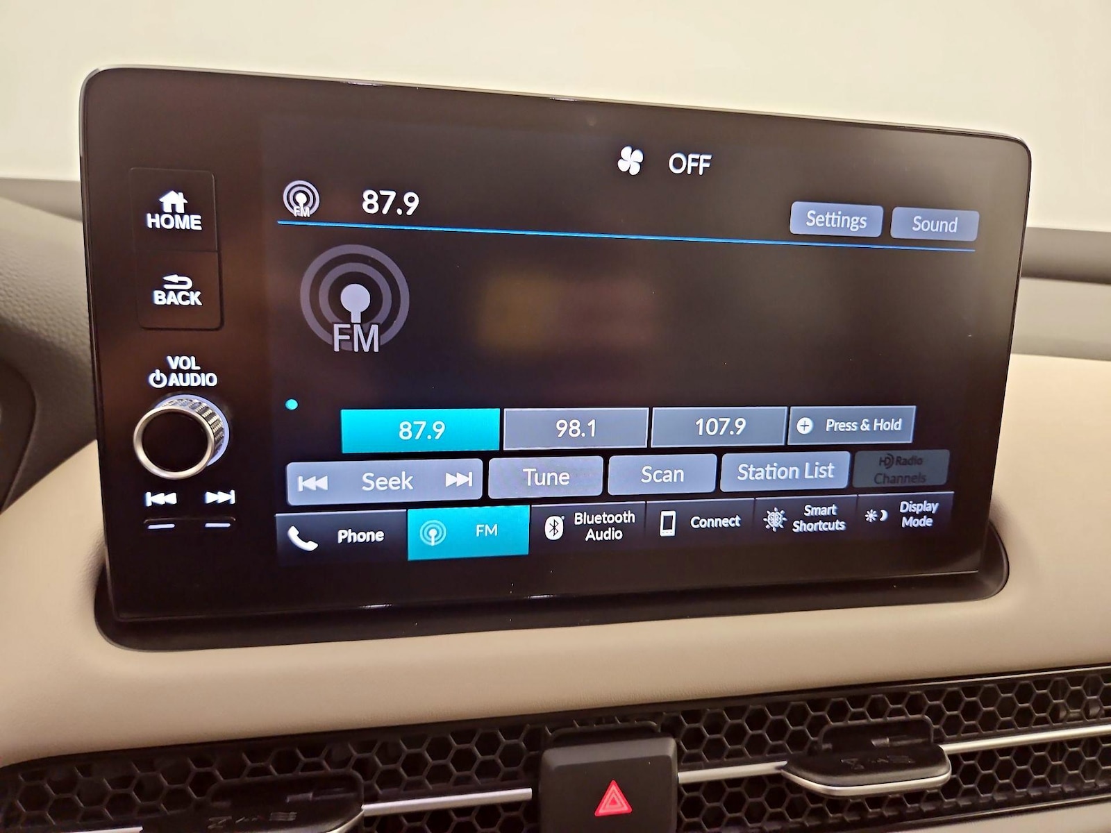 2025 Honda HR-V EX-L - Photo 16