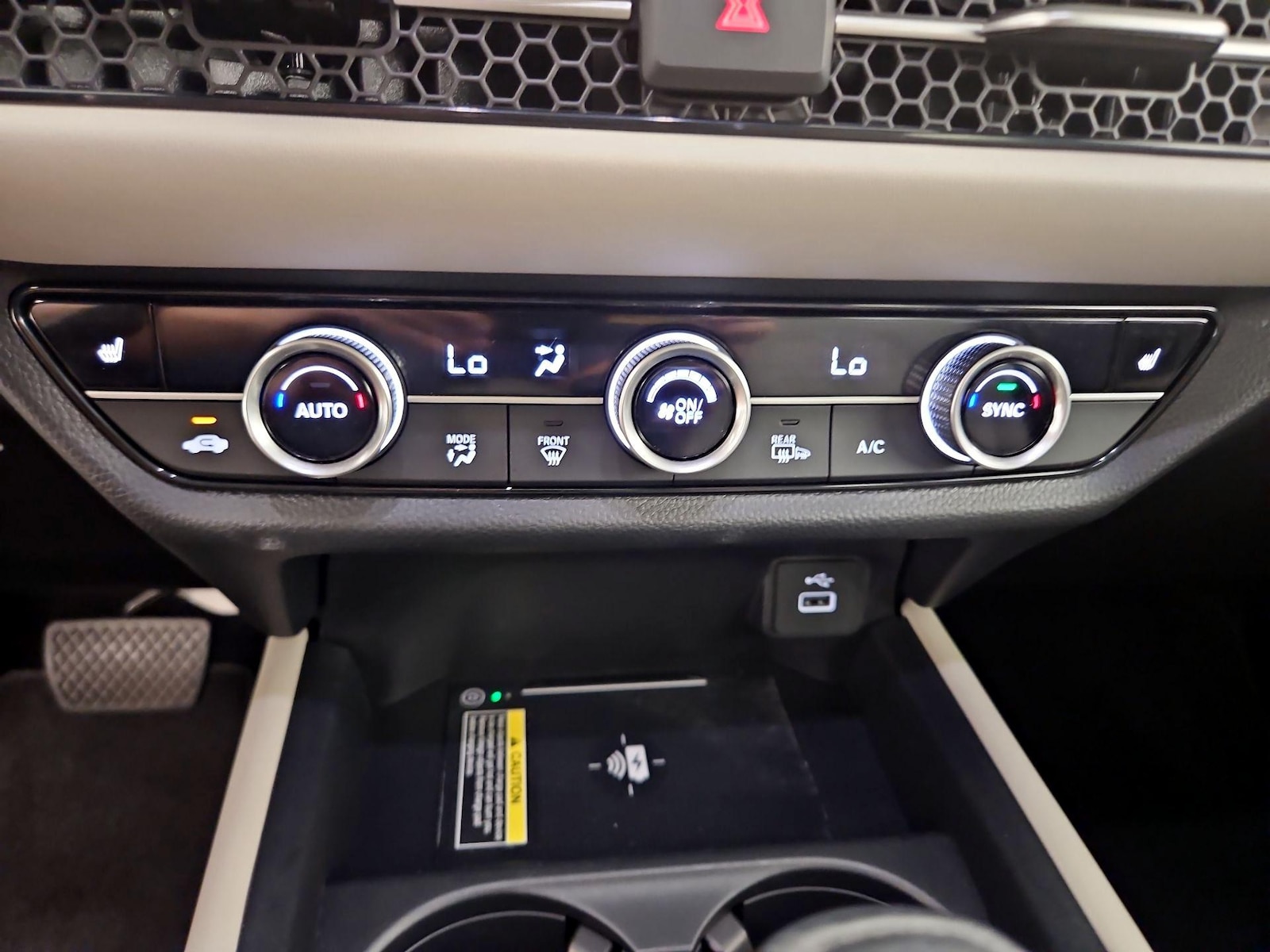 2025 Honda HR-V EX-L - Photo 17