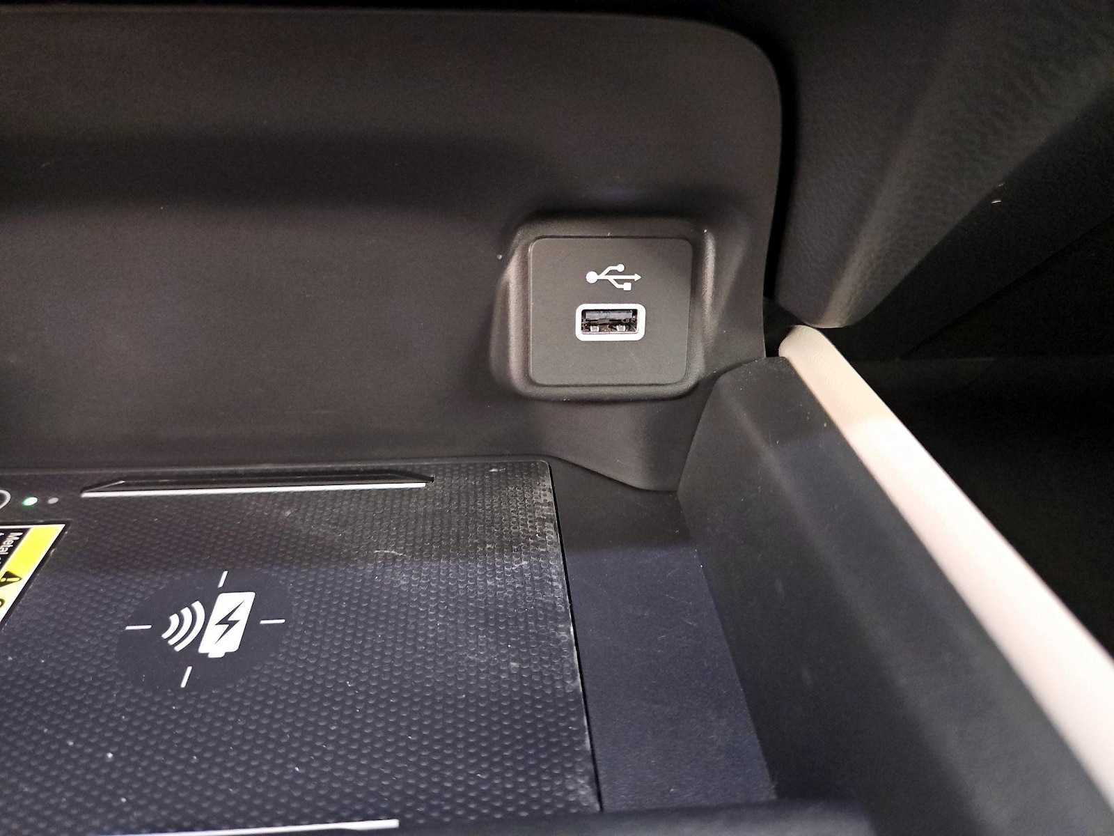 2025 Honda HR-V EX-L - Photo 19