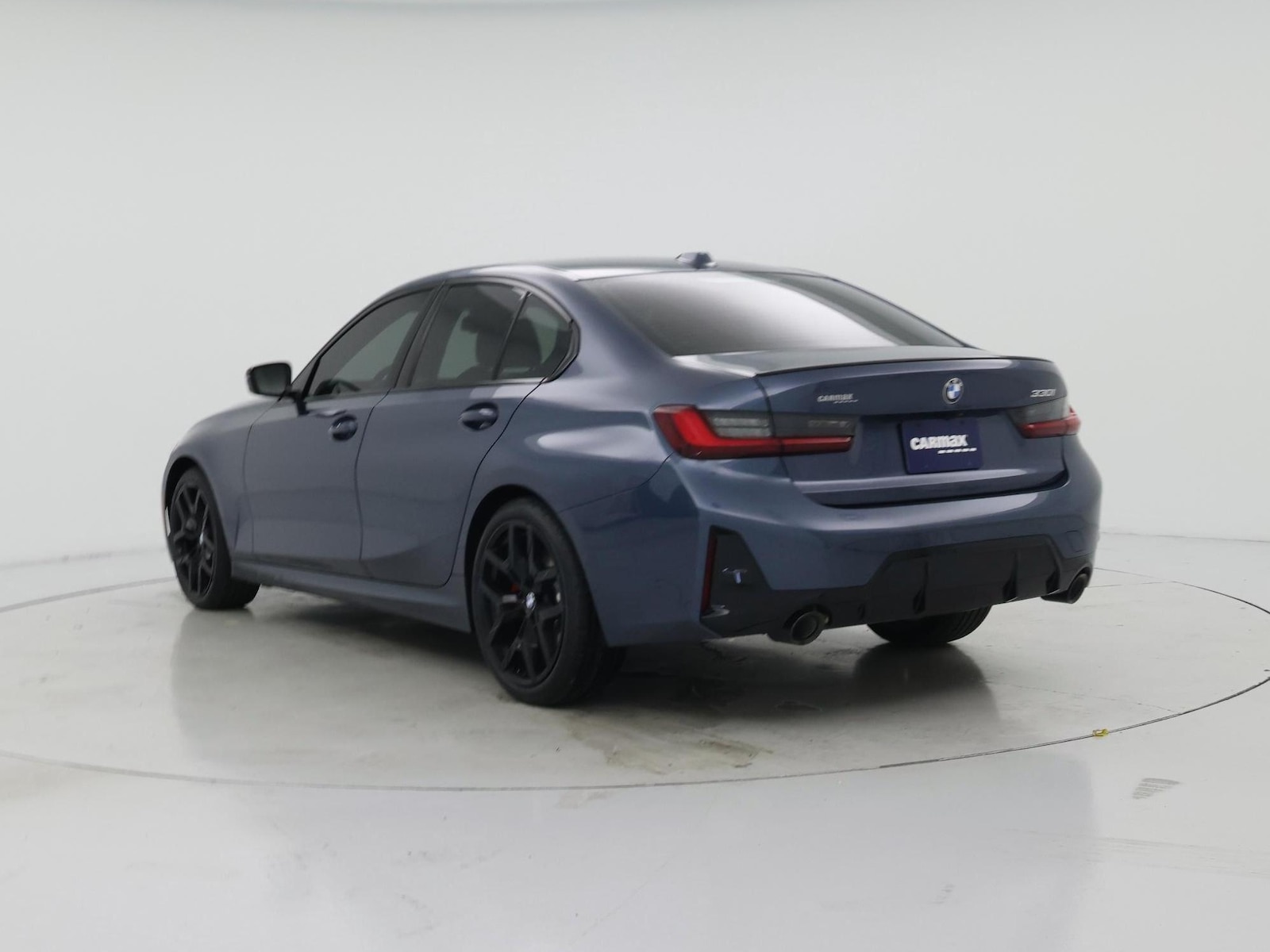 2026 BMW 3 Series 330i - Photo 3