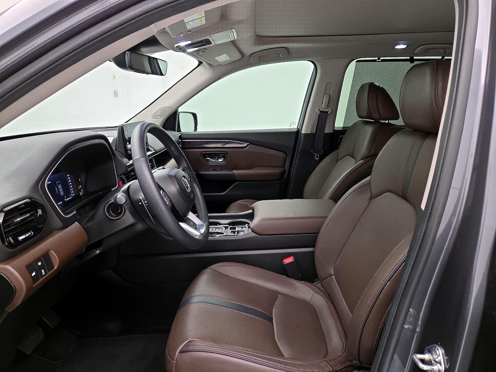 2025 Honda Pilot Elite - Photo 12