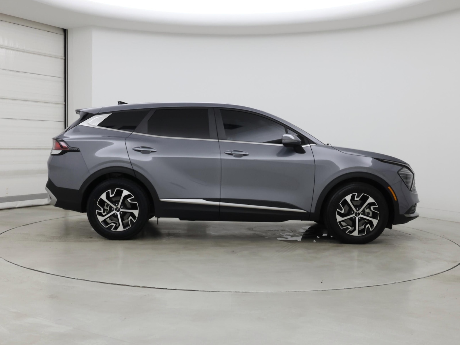 2025 Kia Sportage EX - Photo 8
