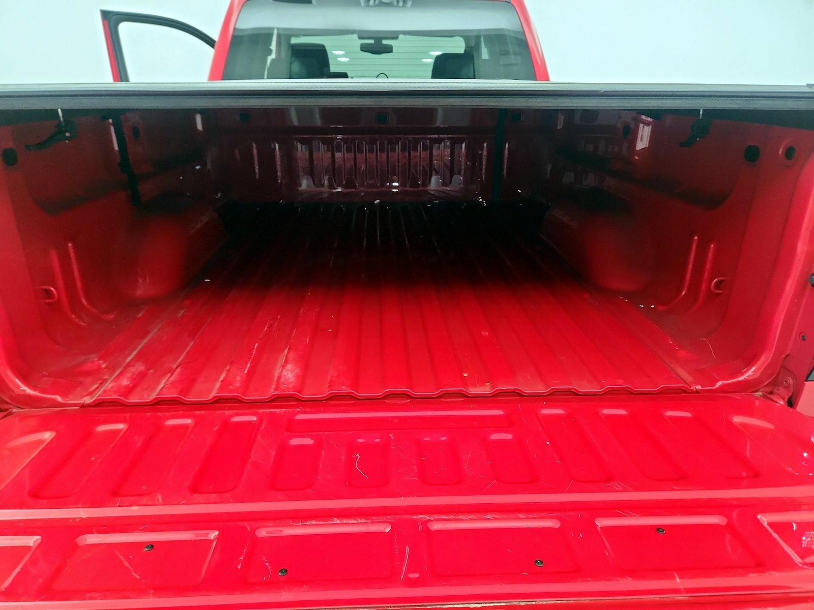 2018 Chevrolet Silverado 1500 Custom - Photo 19