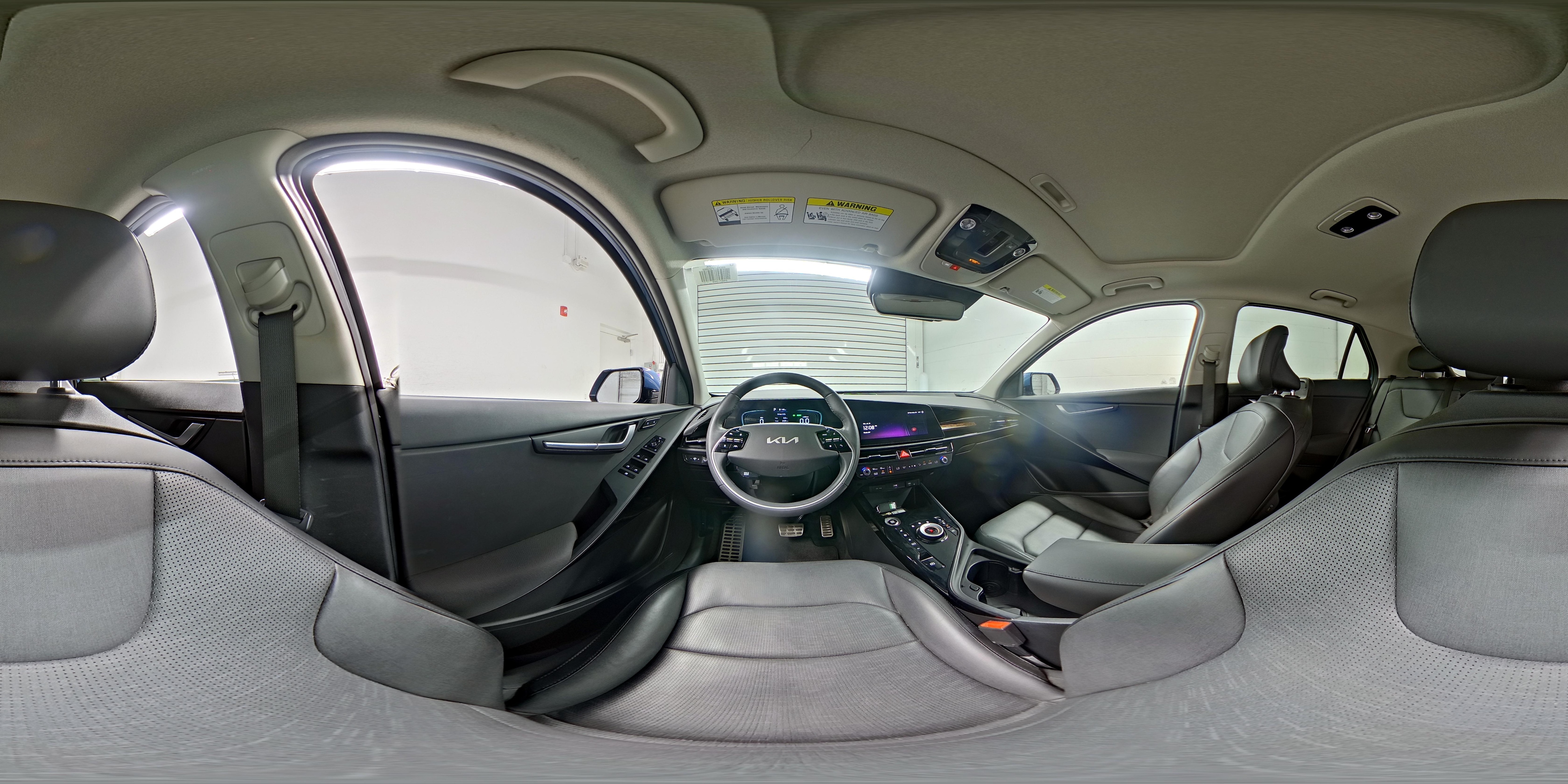 2023 Kia Niro SX Touring - Photo 28