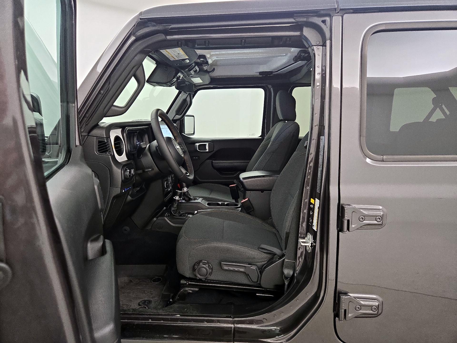 Thumbnail: 2024 Jeep Wrangler - 11