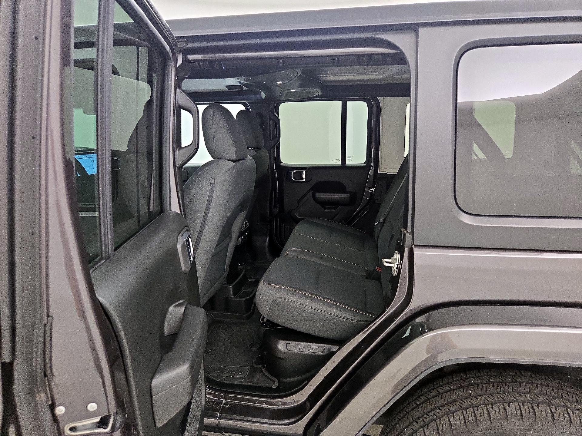Thumbnail: 2024 Jeep Wrangler - 19