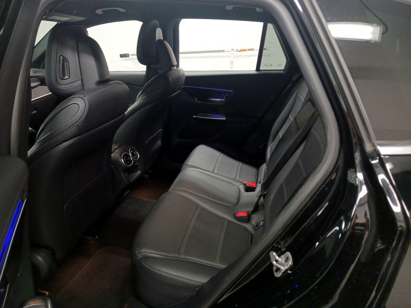 2024 Mercedes-Benz GLC GLC300 - Photo 20