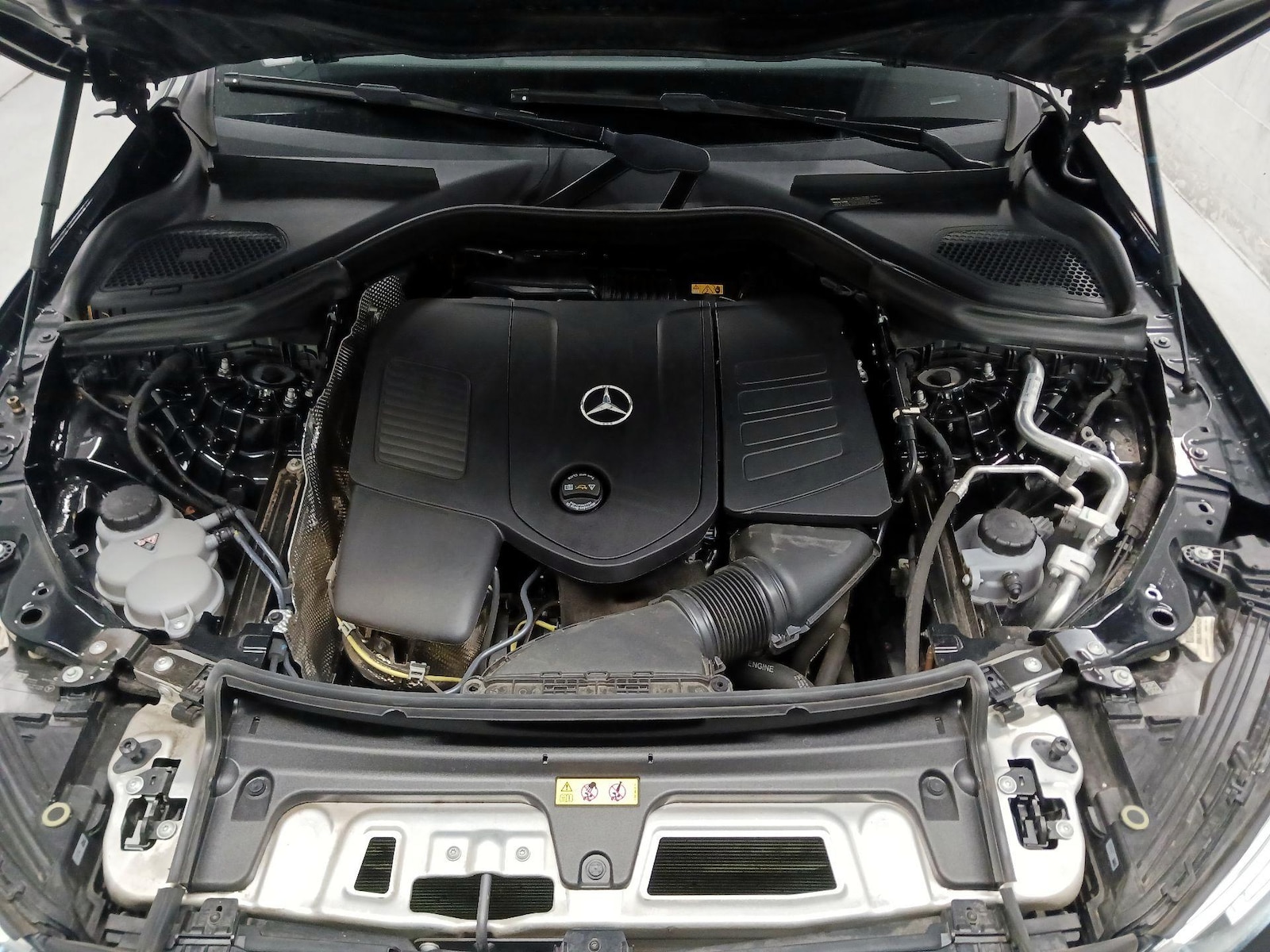 2024 Mercedes-Benz GLC GLC300 - Photo 22