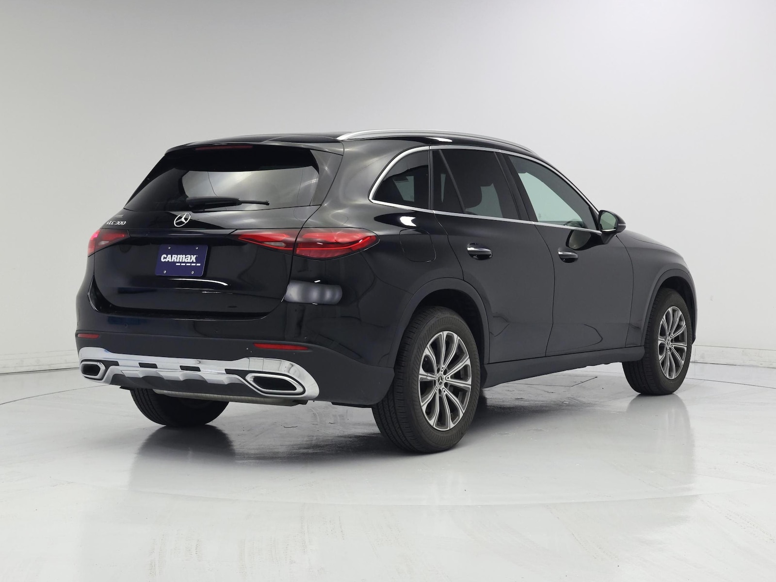 2024 Mercedes-Benz GLC GLC300 - Photo 9