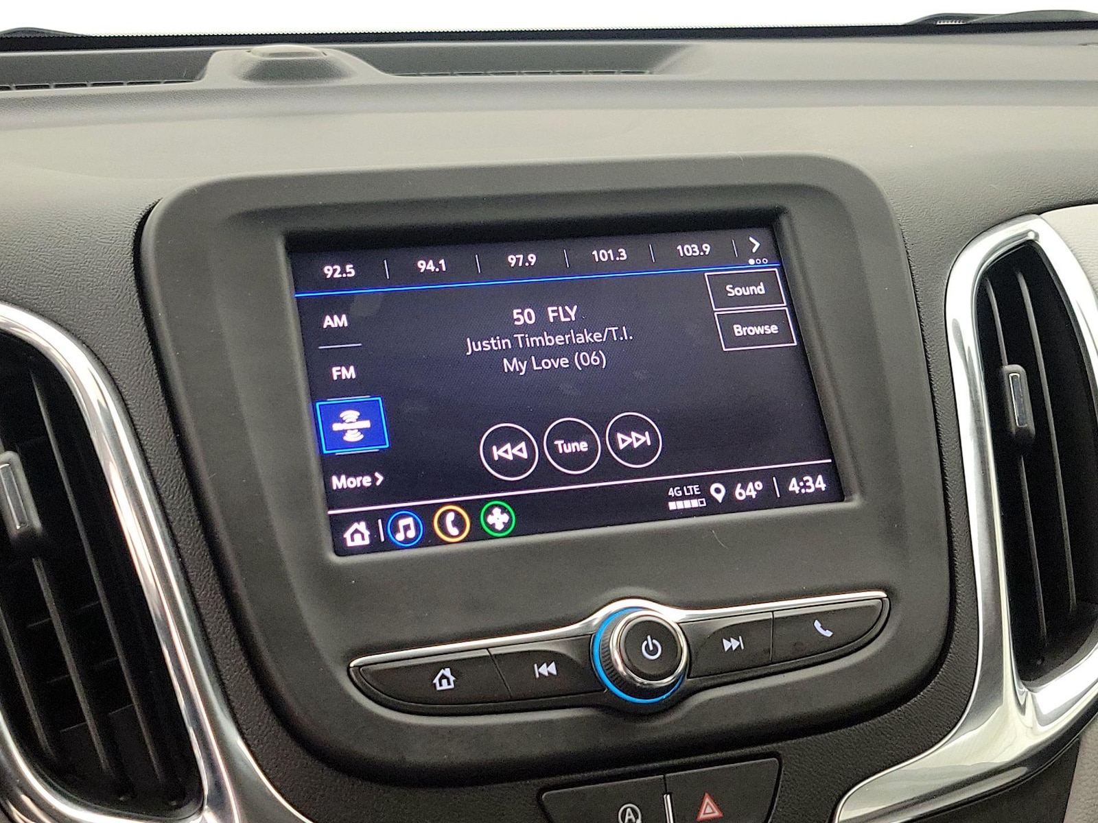 2024 Chevrolet Equinox LS - Photo 16