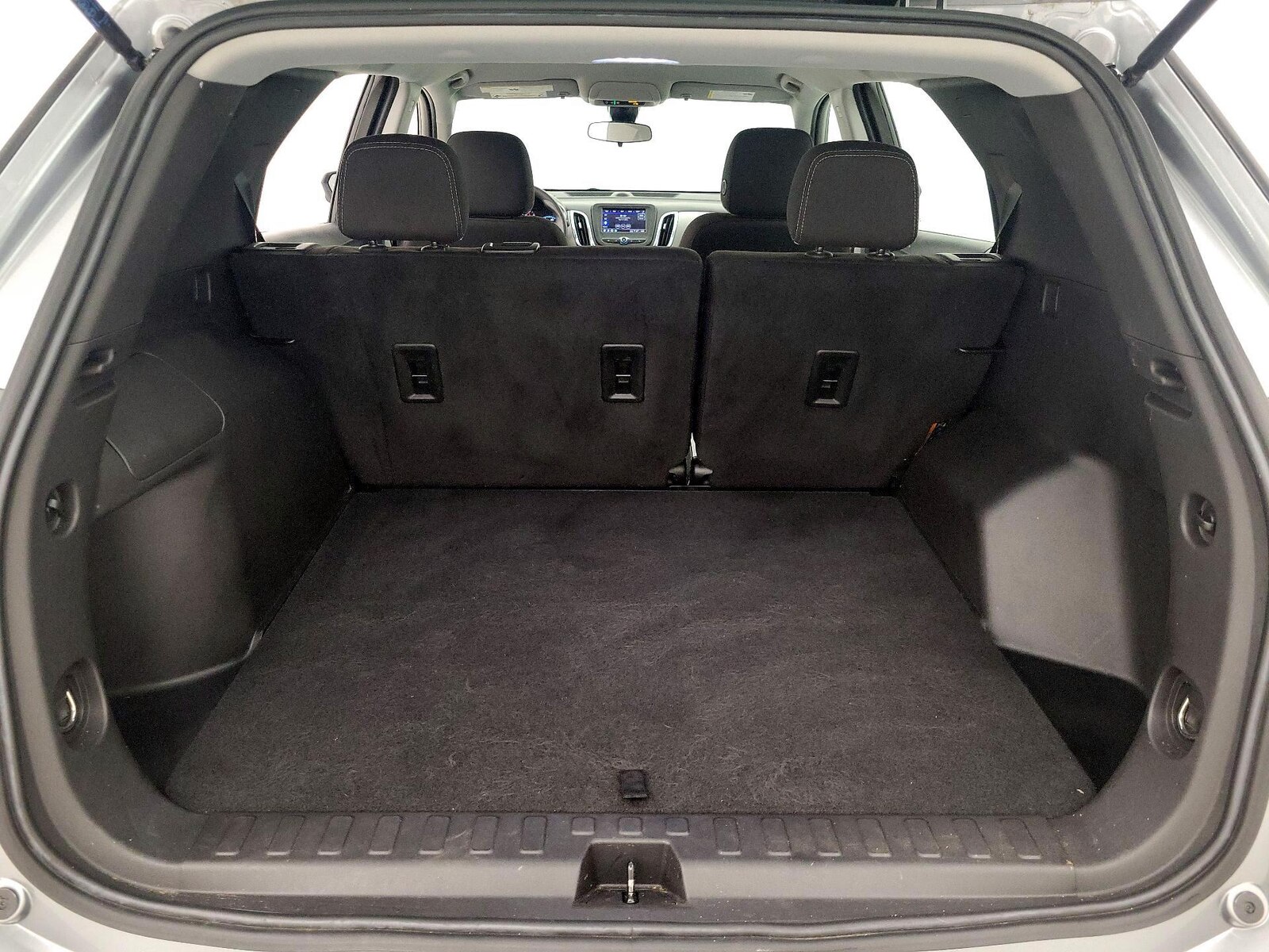2024 Chevrolet Equinox LS - Photo 21