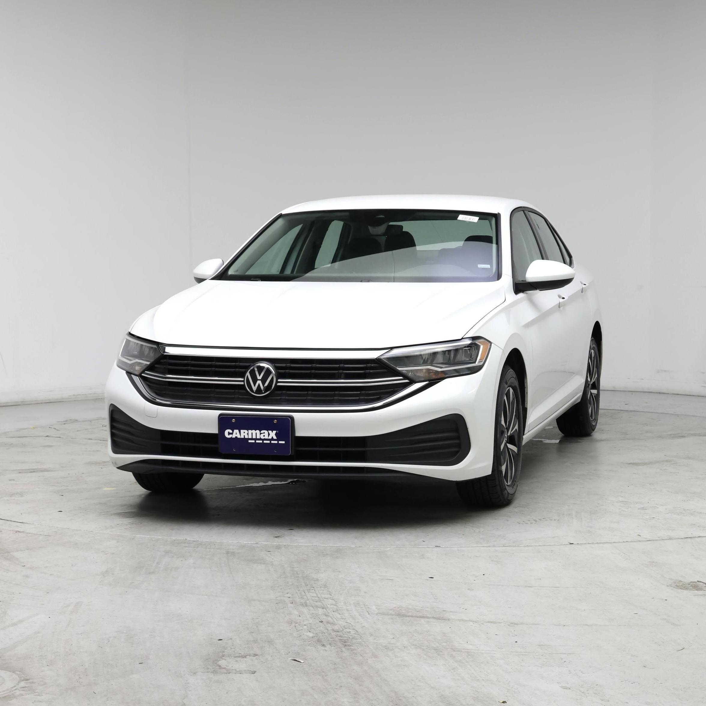 Thumbnail: 2024 Volkswagen Jetta - 4
