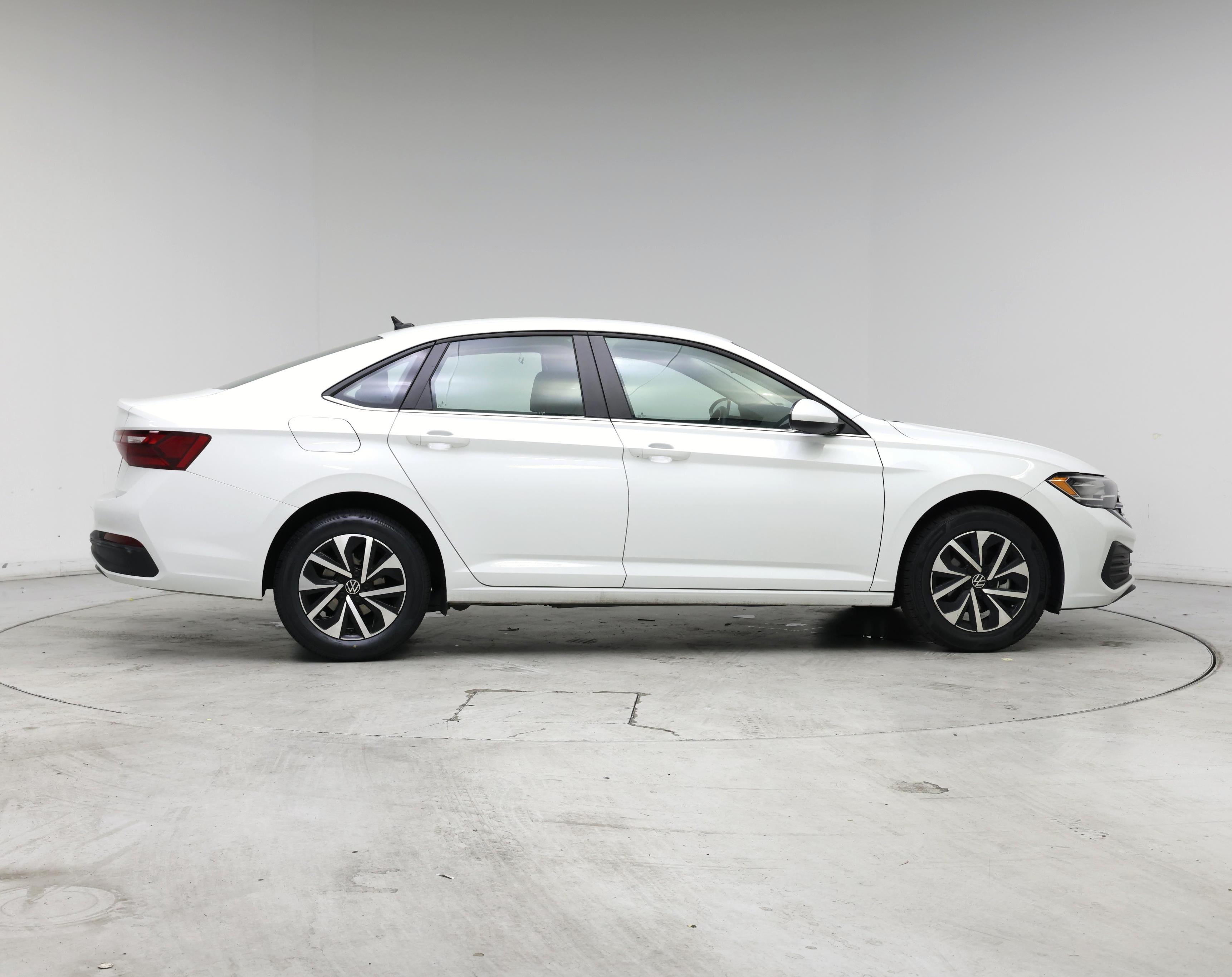 Thumbnail: 2024 Volkswagen Jetta - 7