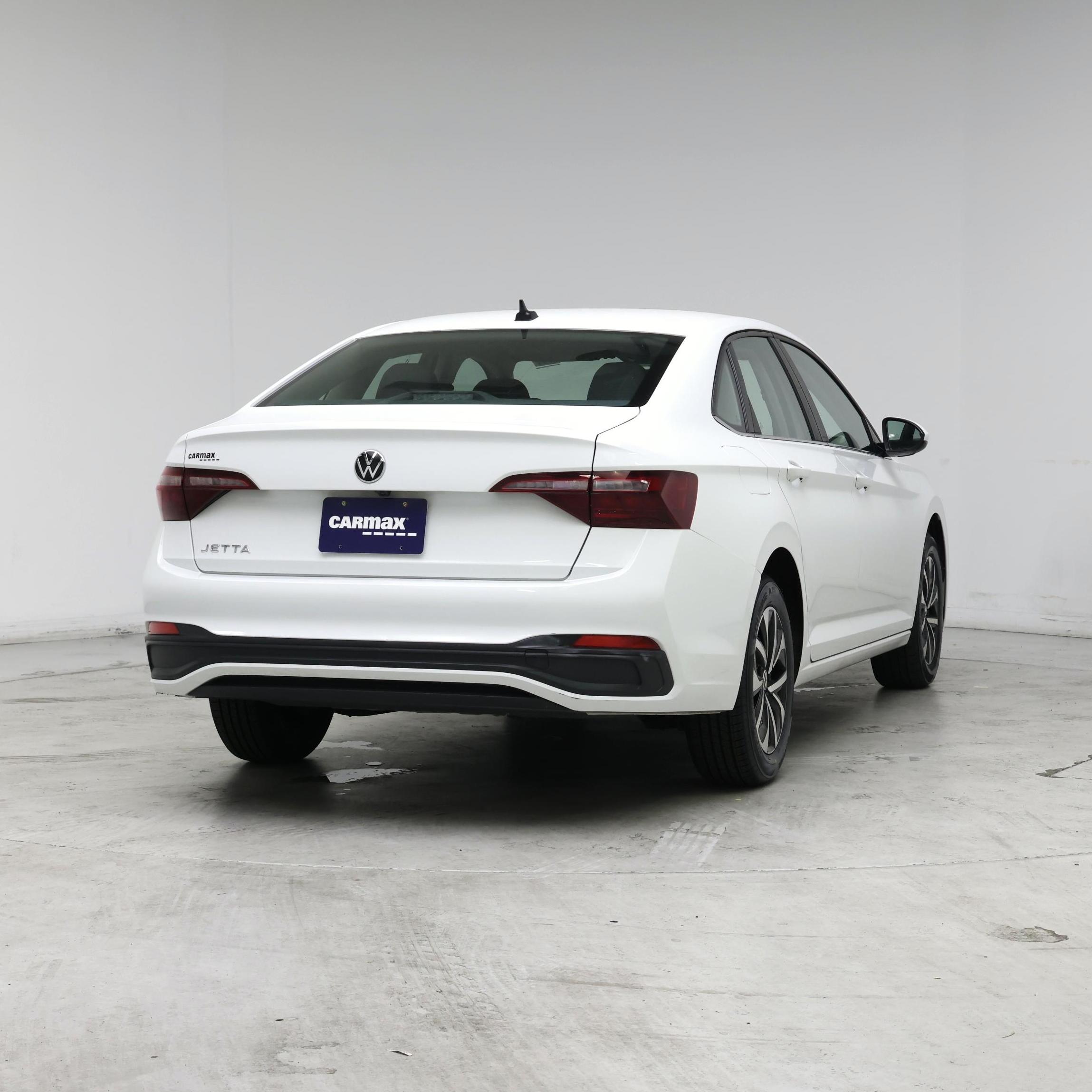 Thumbnail: 2024 Volkswagen Jetta - 8