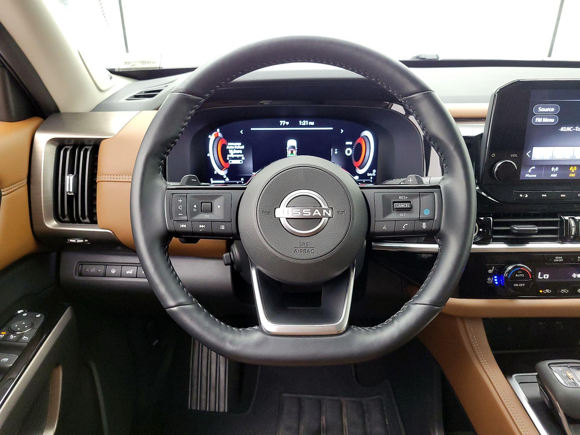 Thumbnail: 2023 Nissan Pathfinder - 10
