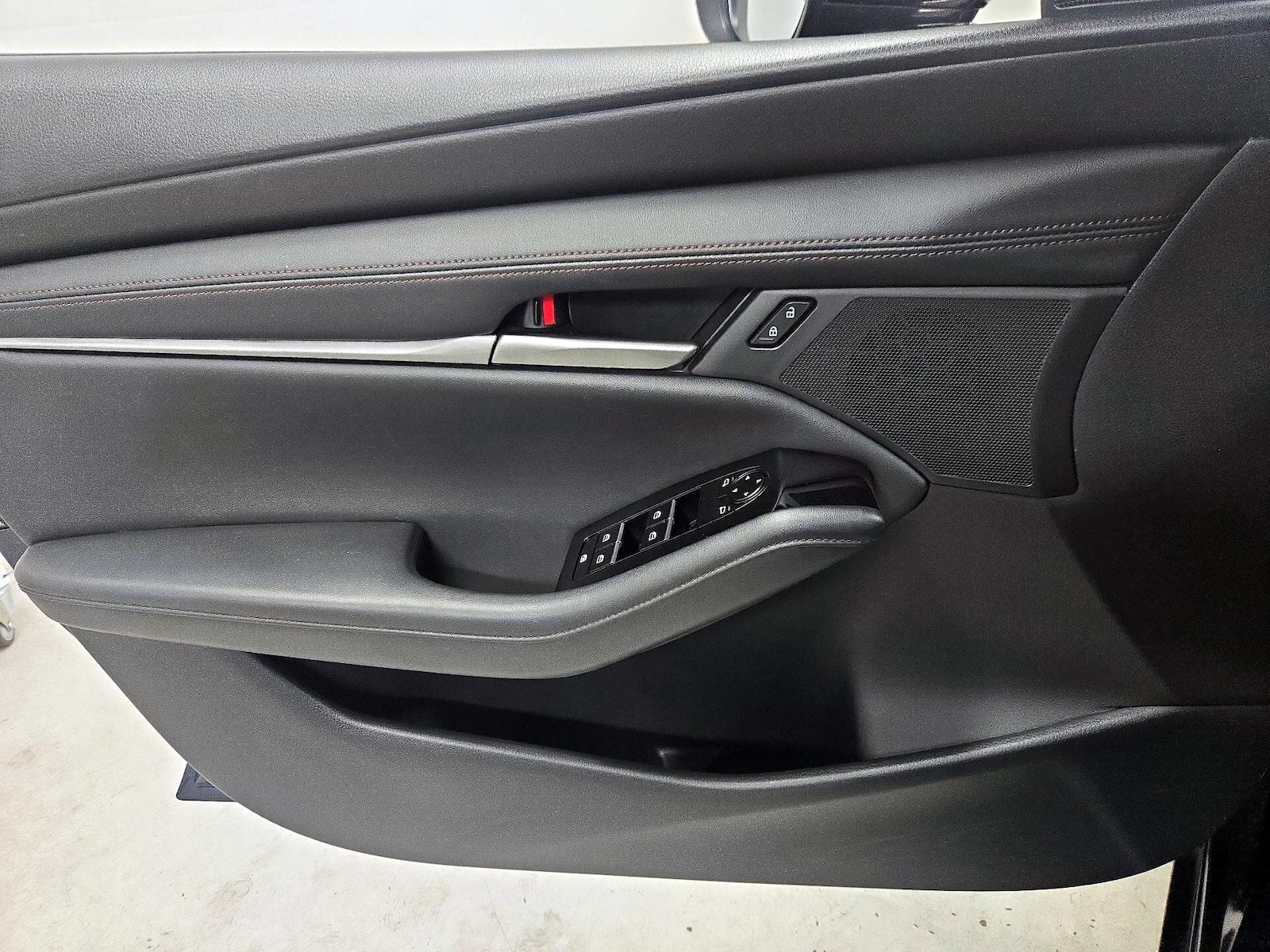 2024 Mazda Mazda3 Select Sport - Photo 13