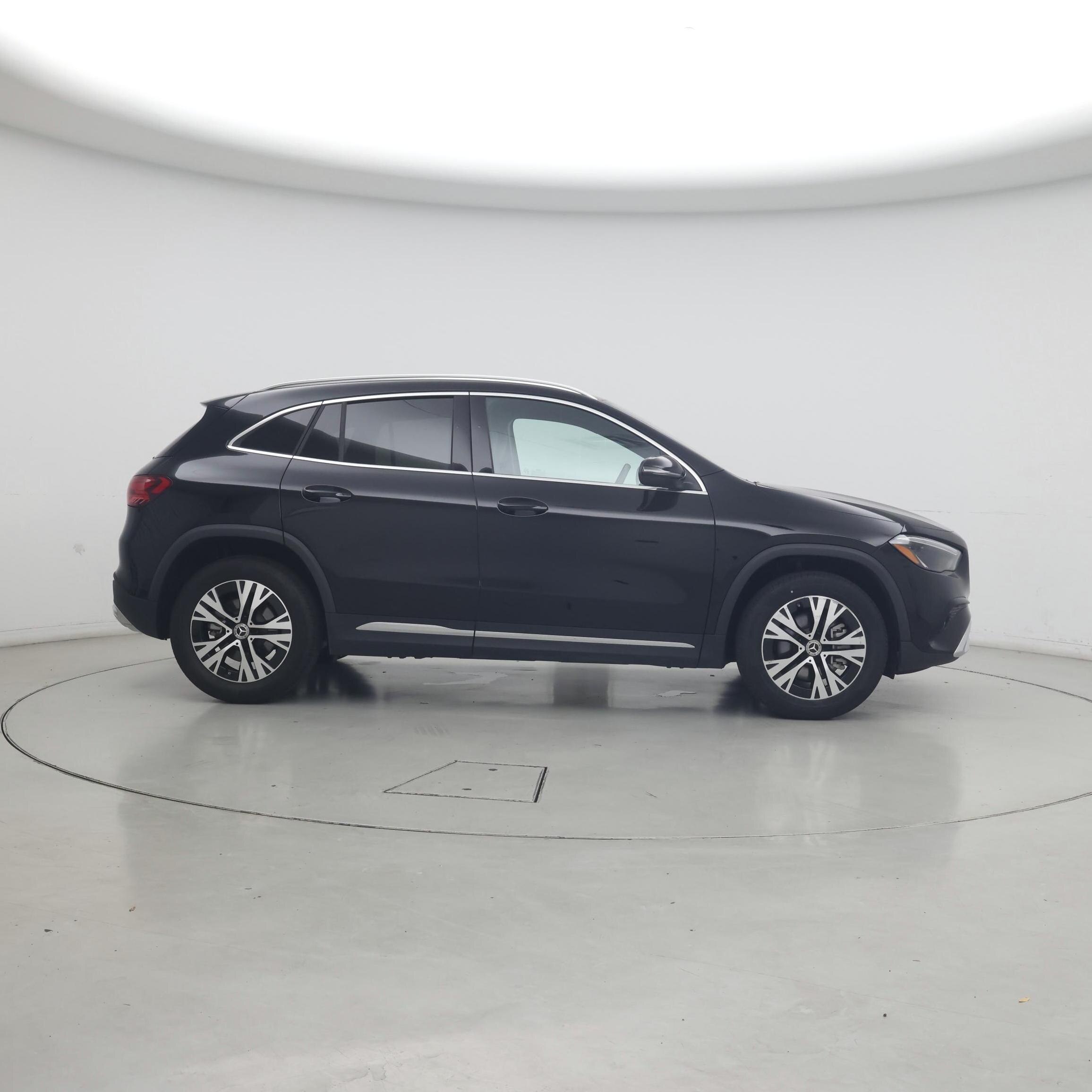 Thumbnail: 2025 Mercedes-Benz GLA - 7