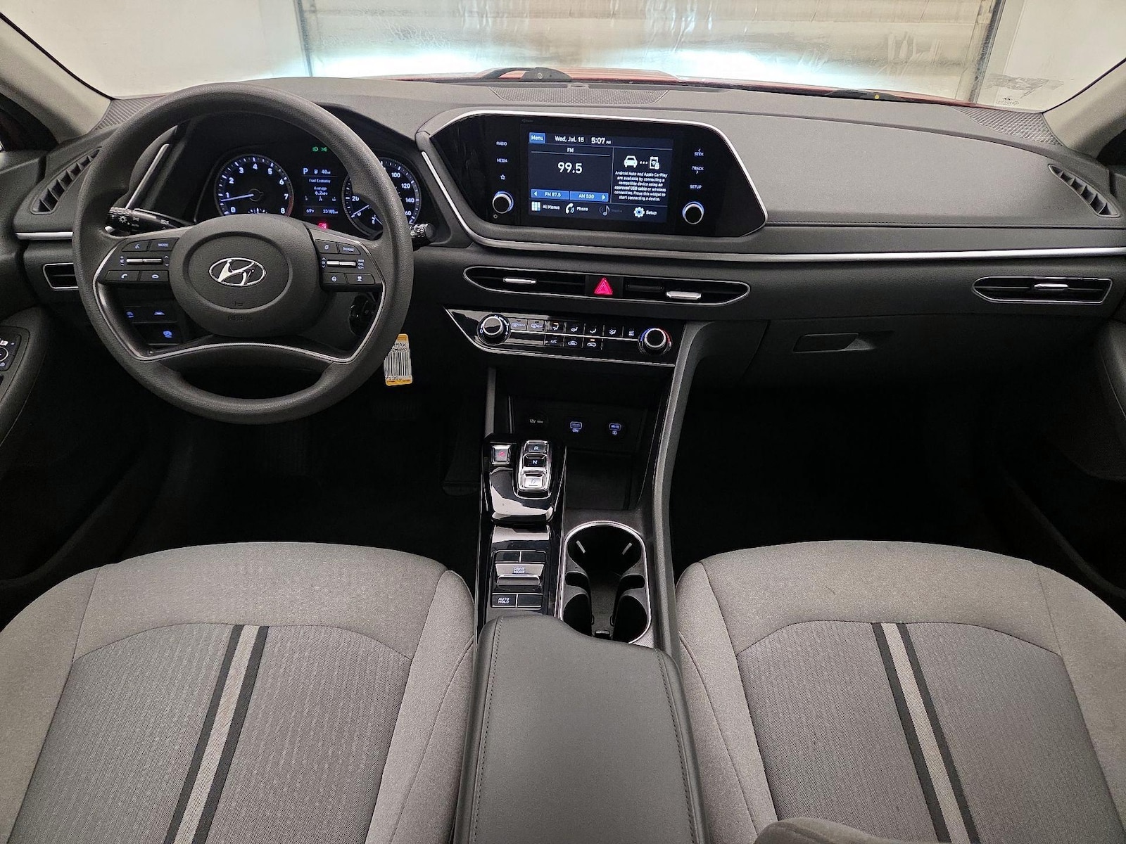 Apple CarPlay® & Android Auto™