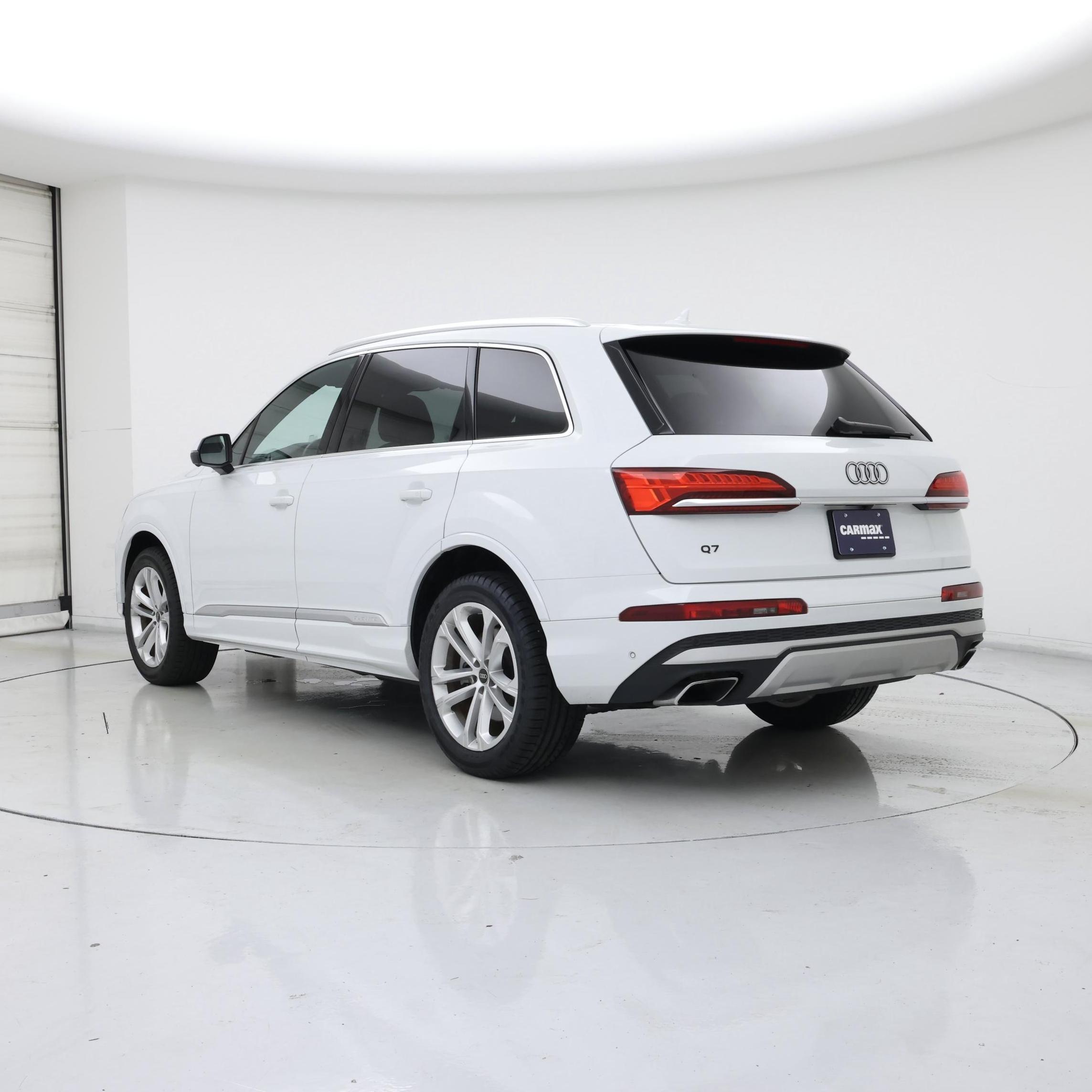 Thumbnail: 2025 Audi Q7 - 2