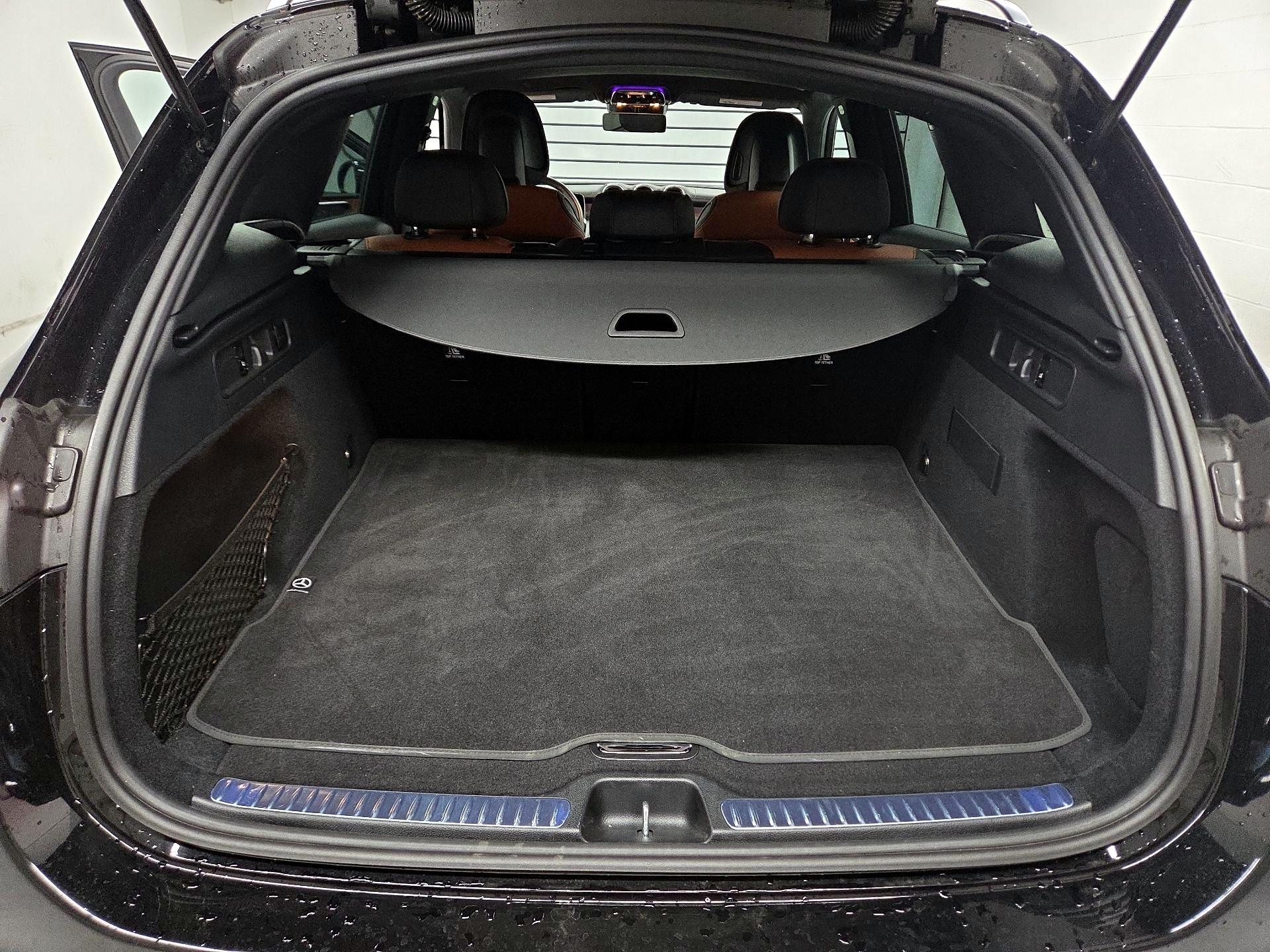 Thumbnail: 2024 Mercedes-Benz GLC - 20