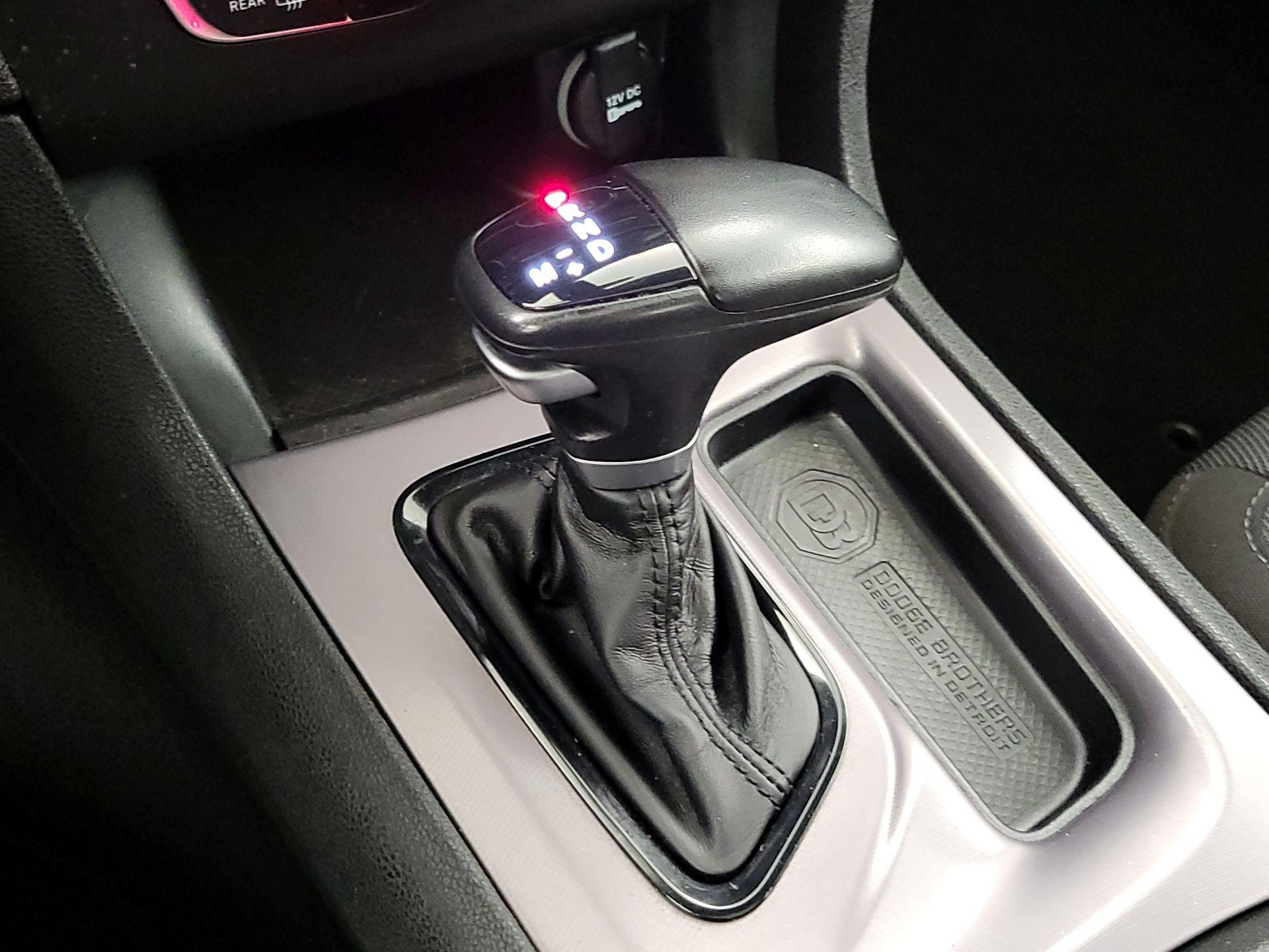 Thumbnail: 2022 Dodge Charger - 17