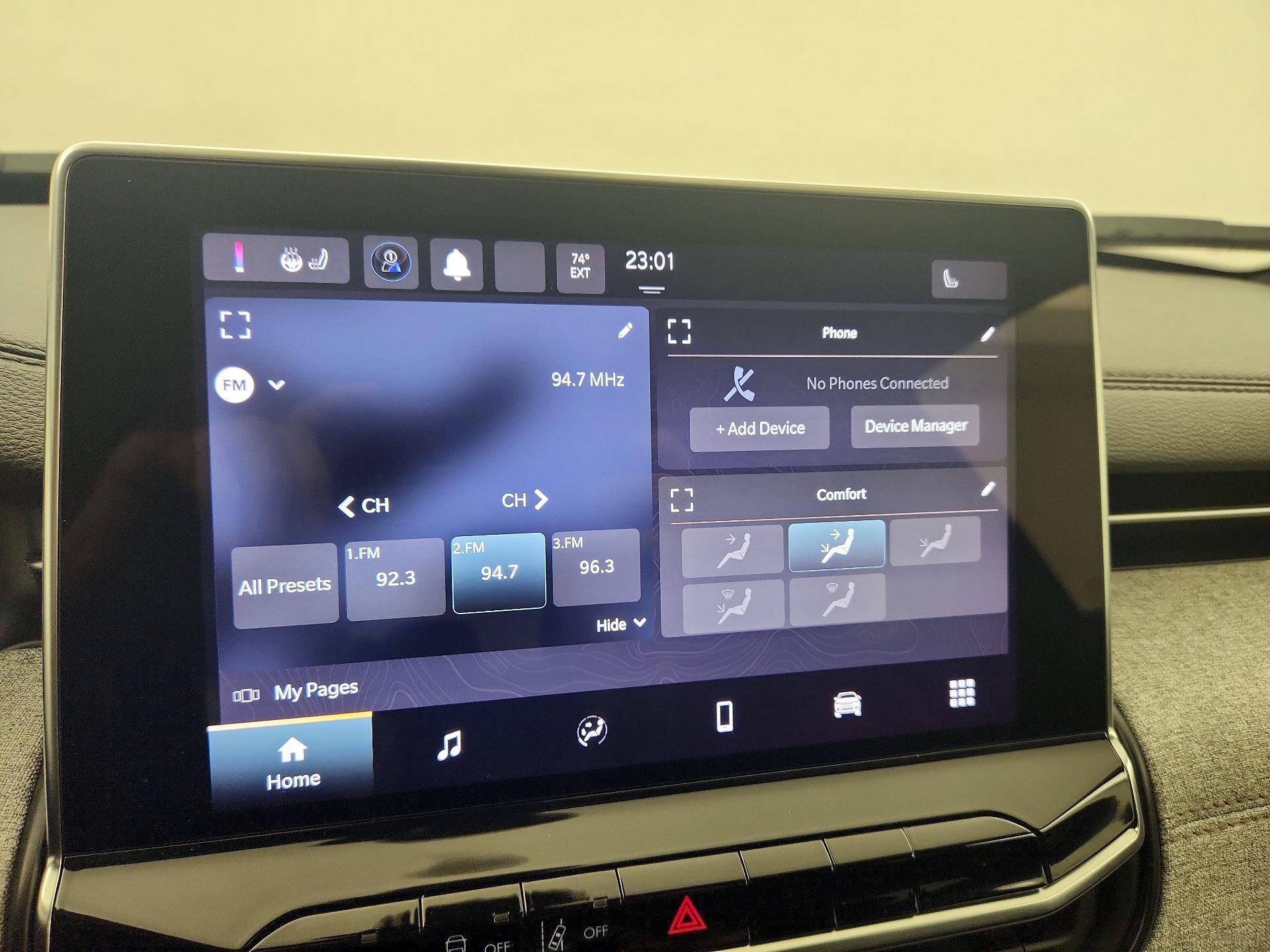 Thumbnail: 2023 Jeep Compass - 13