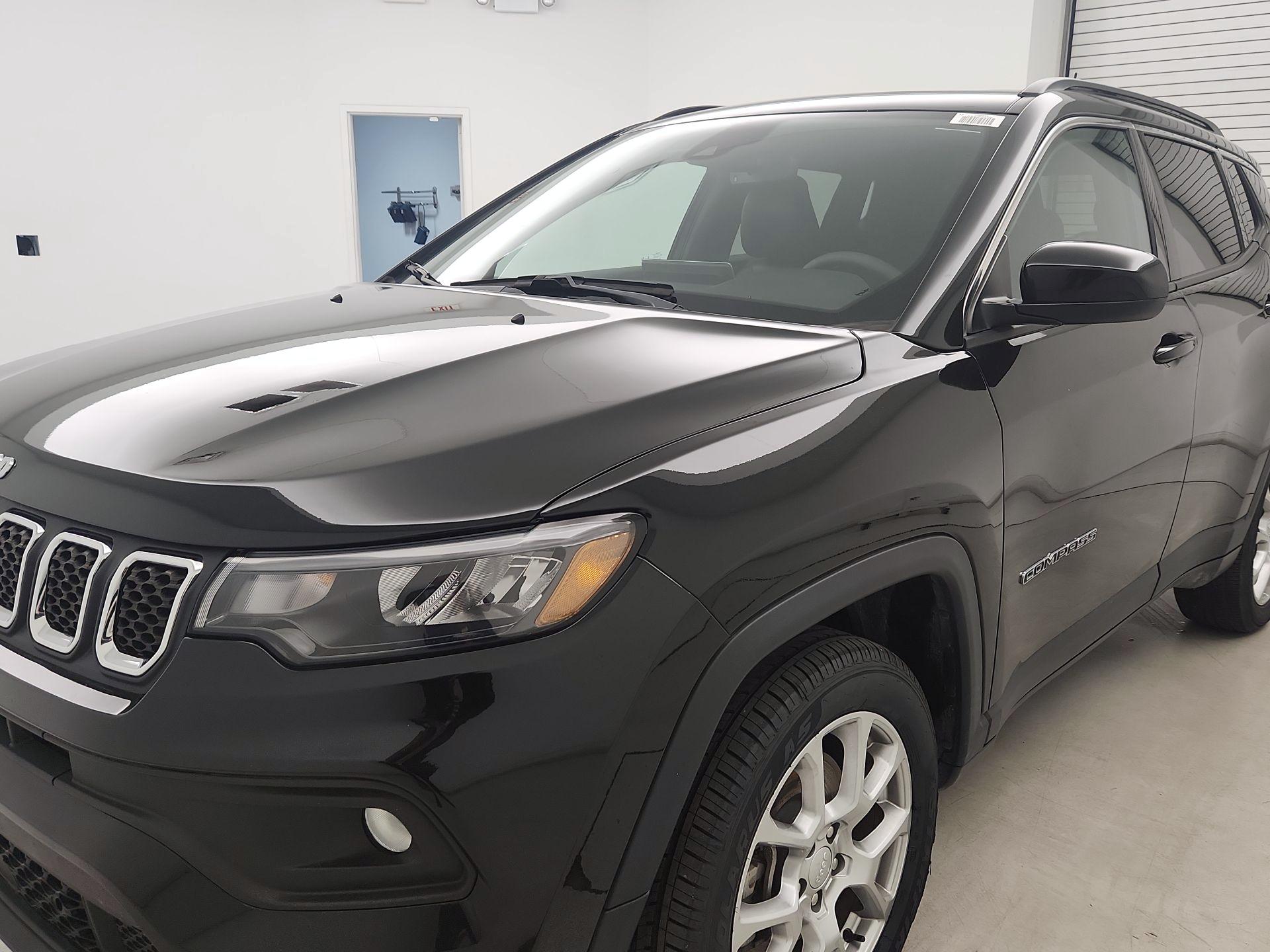 Thumbnail: 2023 Jeep Compass - 3