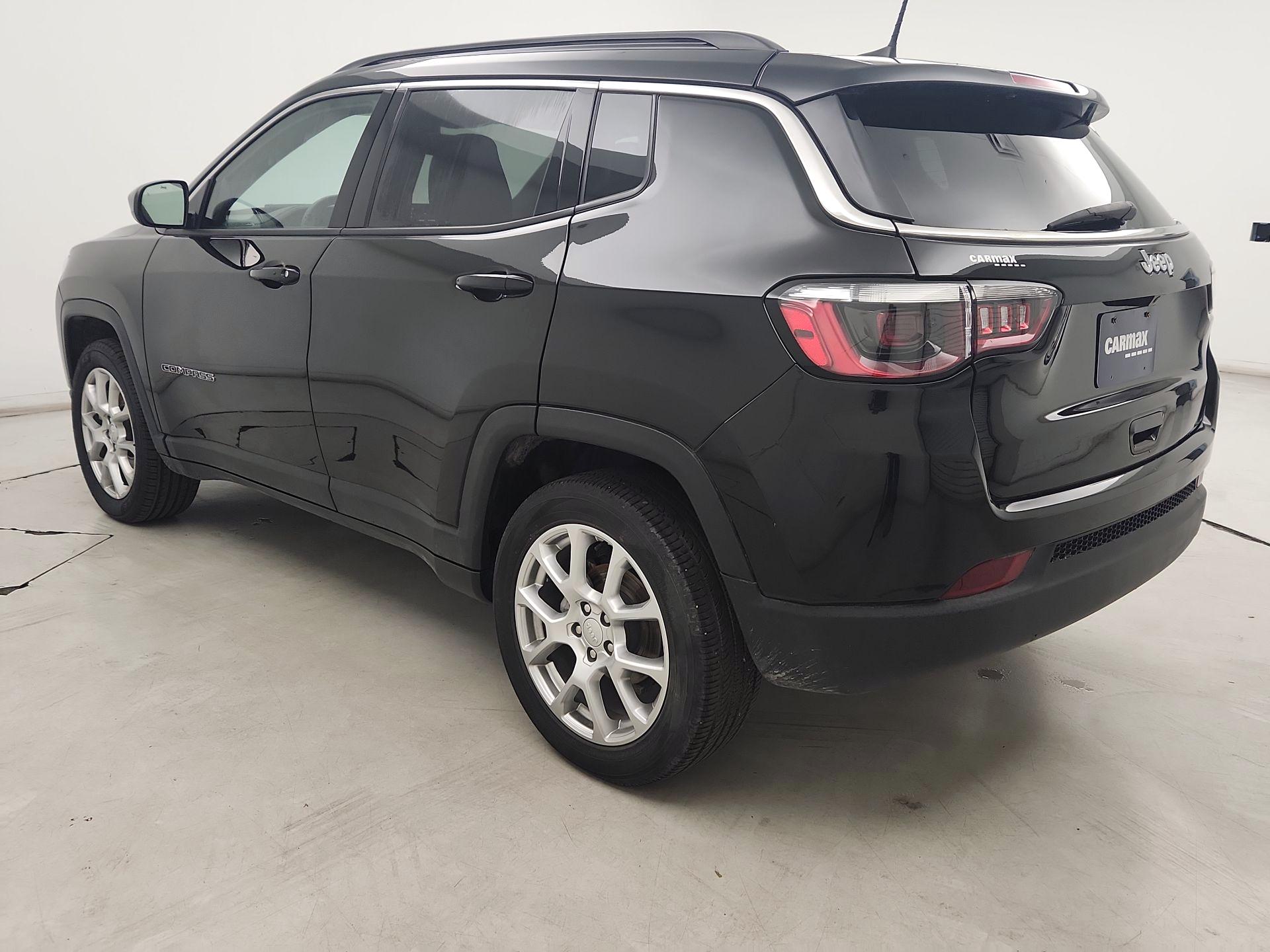 Thumbnail: 2023 Jeep Compass - 7