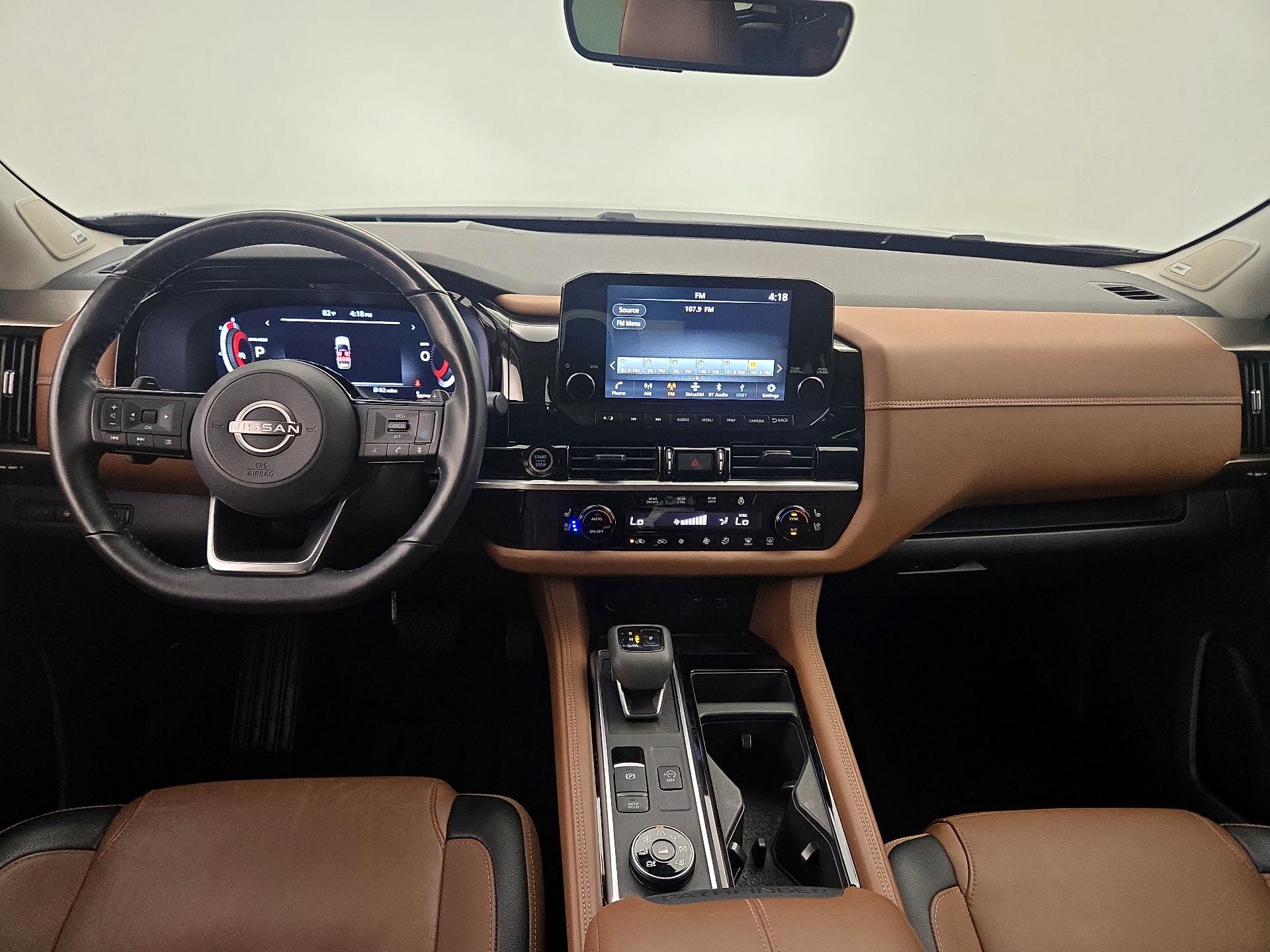 Thumbnail: 2023 Nissan Pathfinder - 9