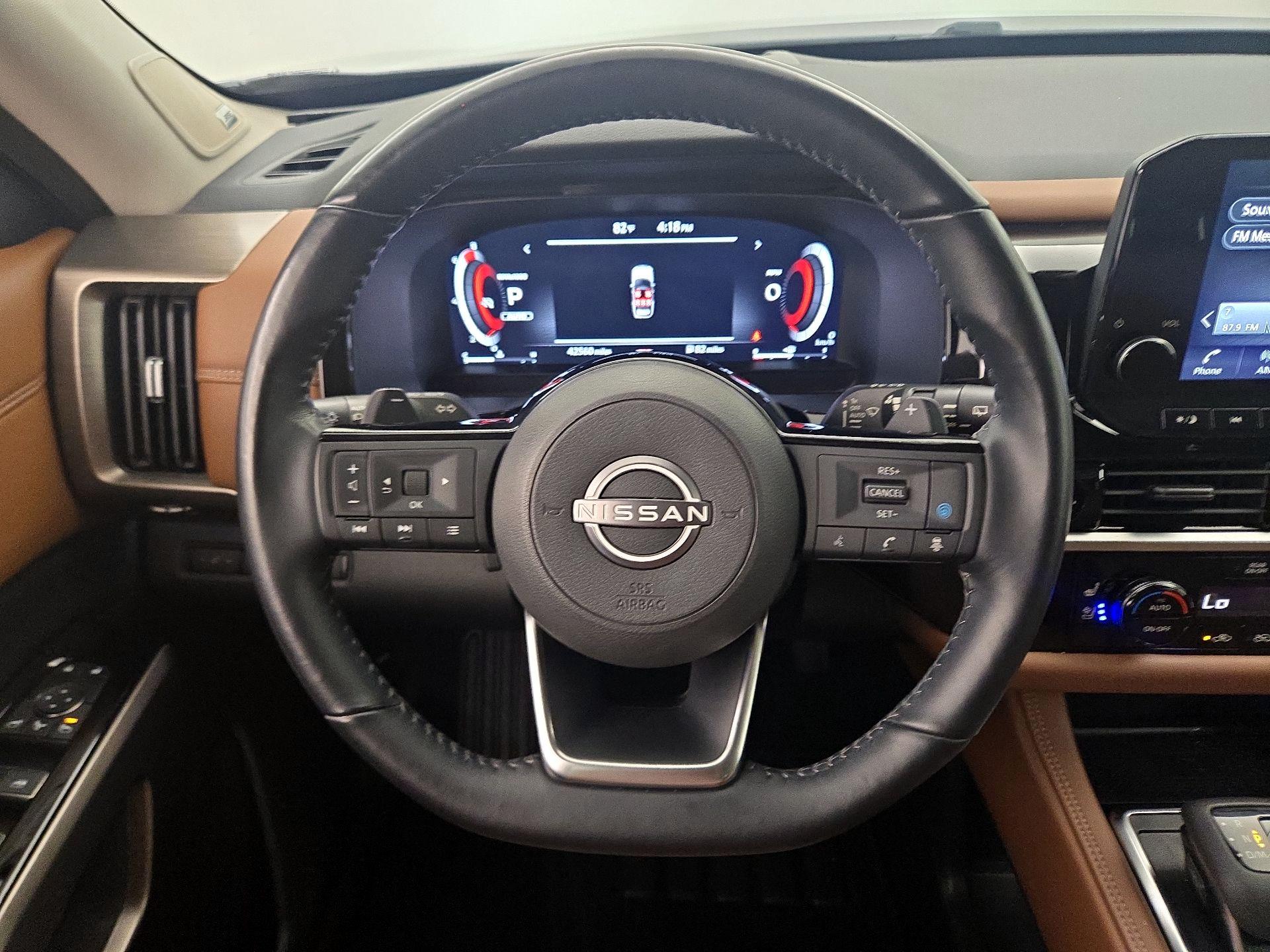 Thumbnail: 2023 Nissan Pathfinder - 10