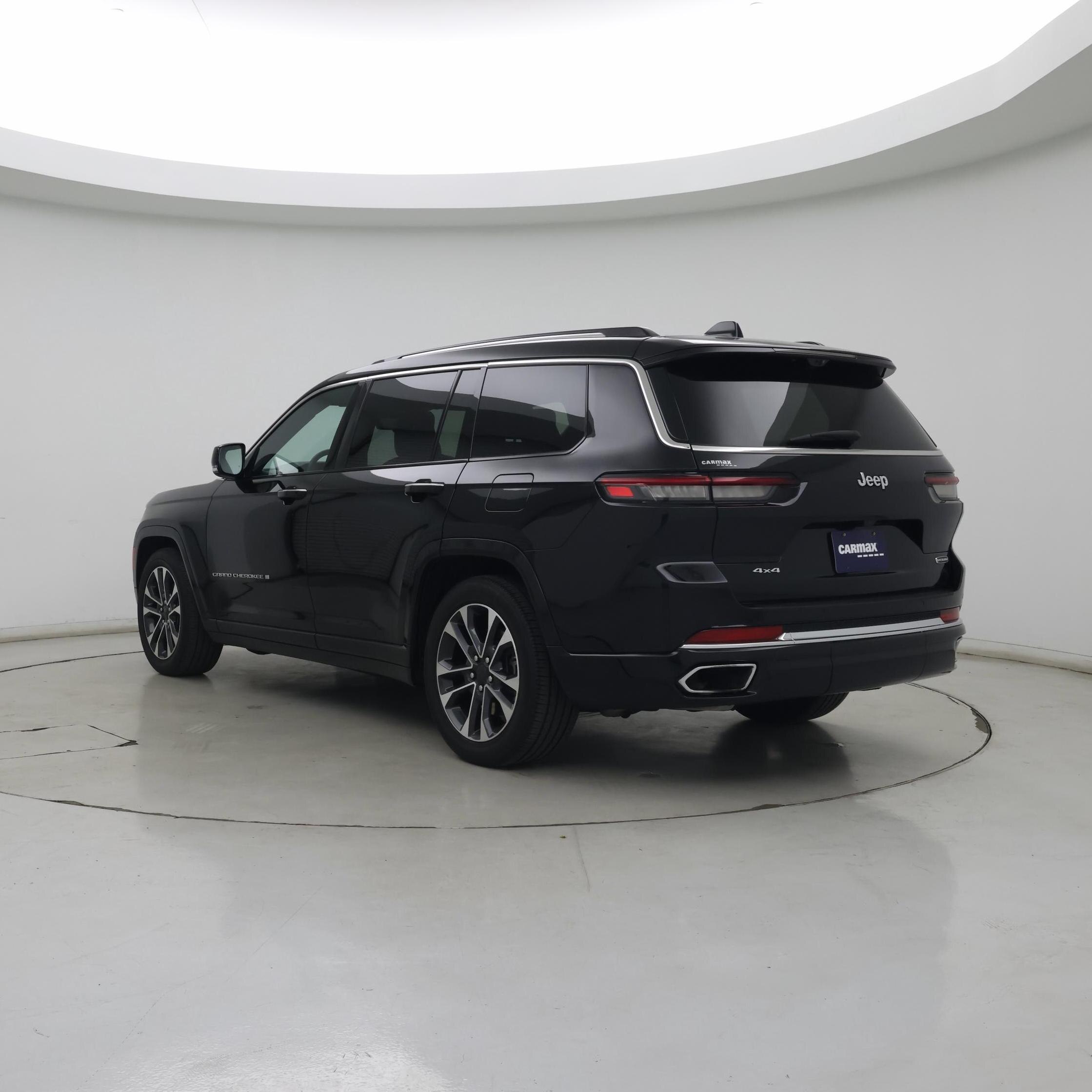Thumbnail: 2023 Jeep Grand Cherokee L - 2