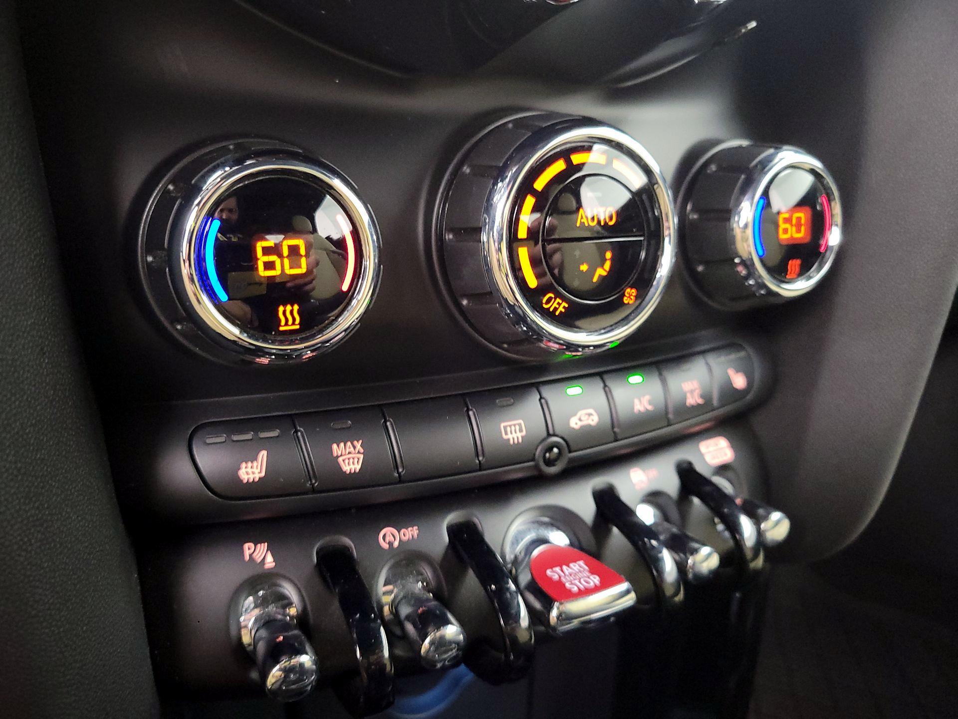 Thumbnail: 2024 MINI Cooper - 16