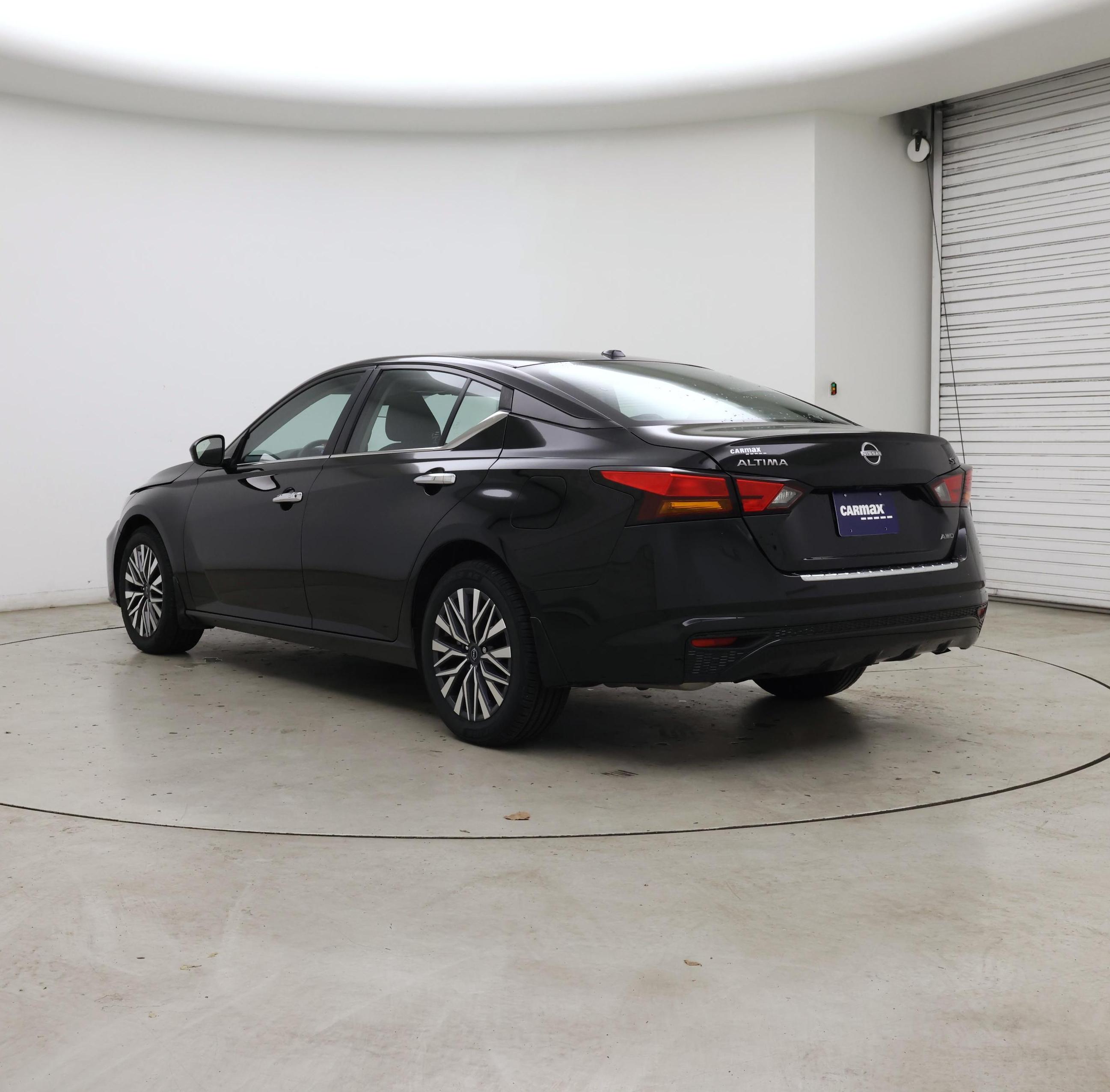 Thumbnail: 2023 Nissan Altima - 2
