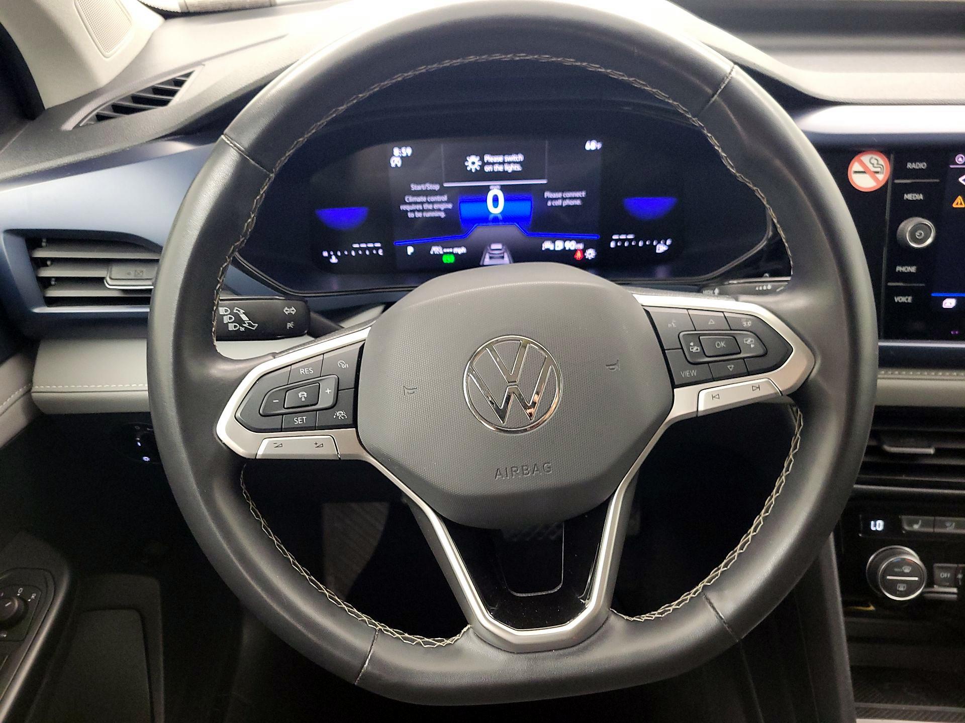 Thumbnail: 2024 Volkswagen Taos - 10