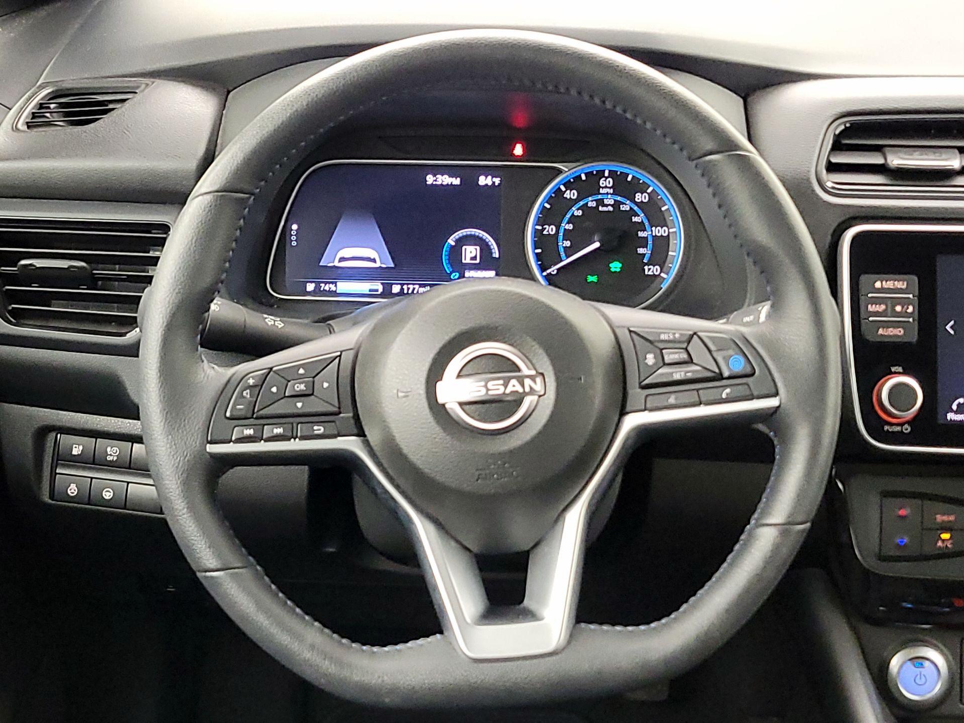 Thumbnail: 2024 Nissan Leaf - 10